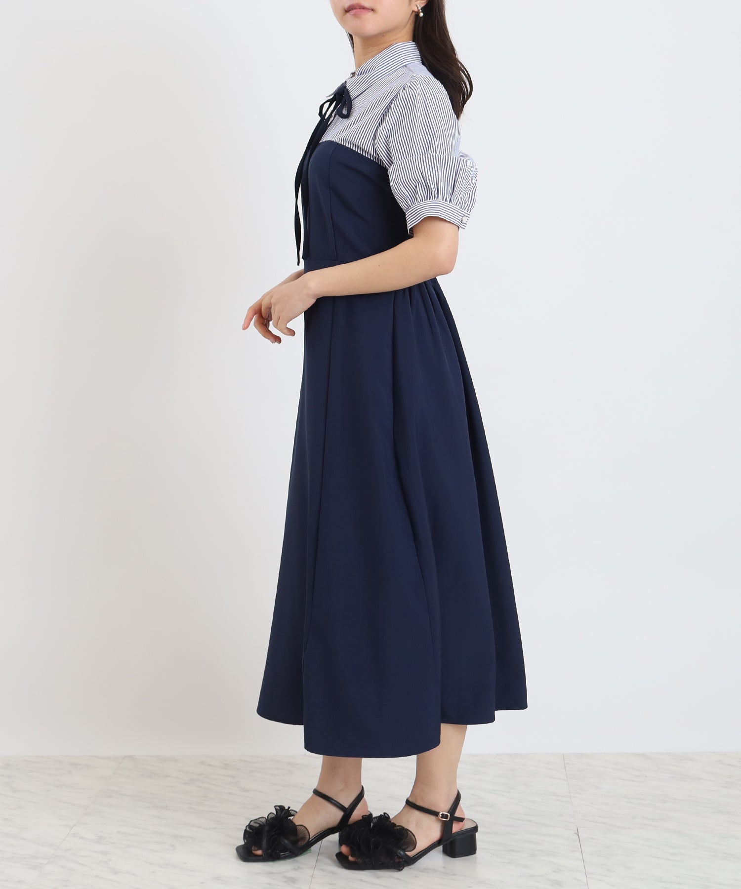 ホワイト×ブルー model:156cm 着用サイズ:M