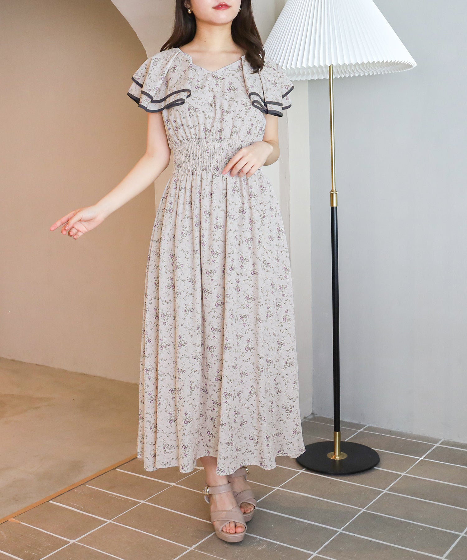 ホワイト×パープル model:156 着用サイズ:M