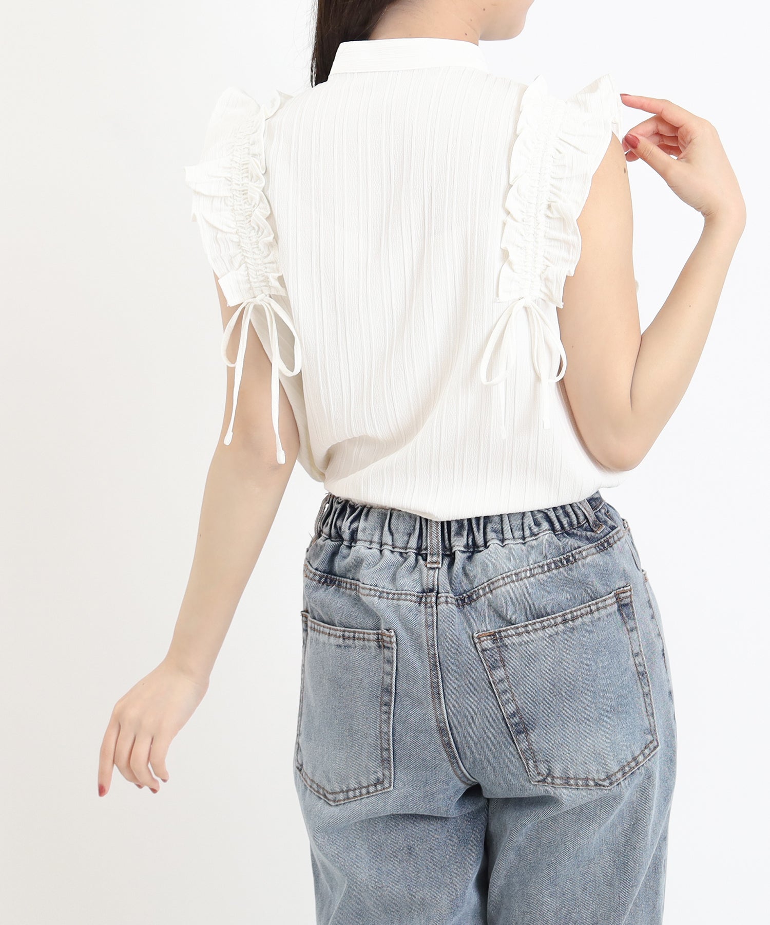 ホワイト model:156 着用サイズ:M