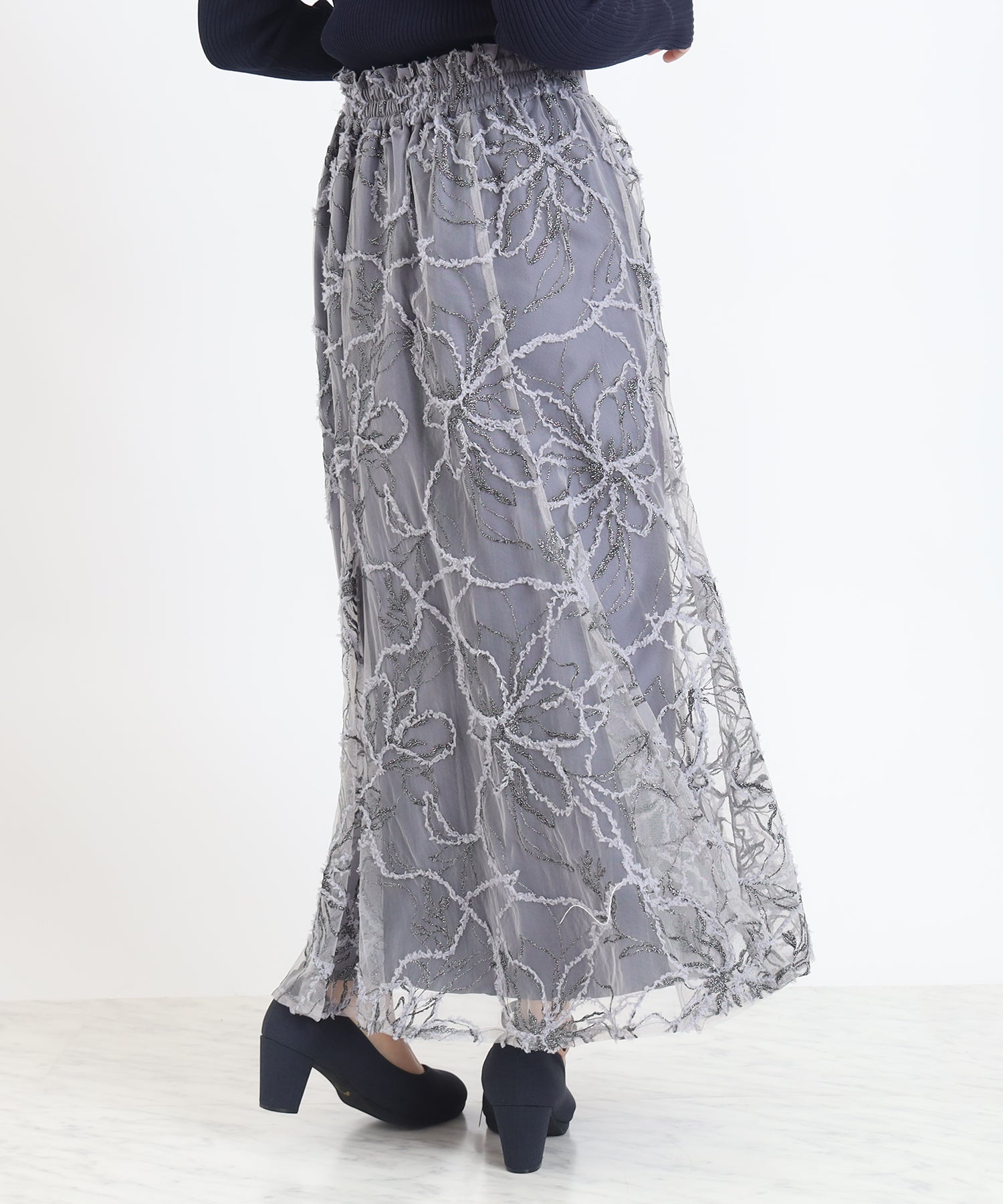 ライトグレー model:156 着用サイズ:M