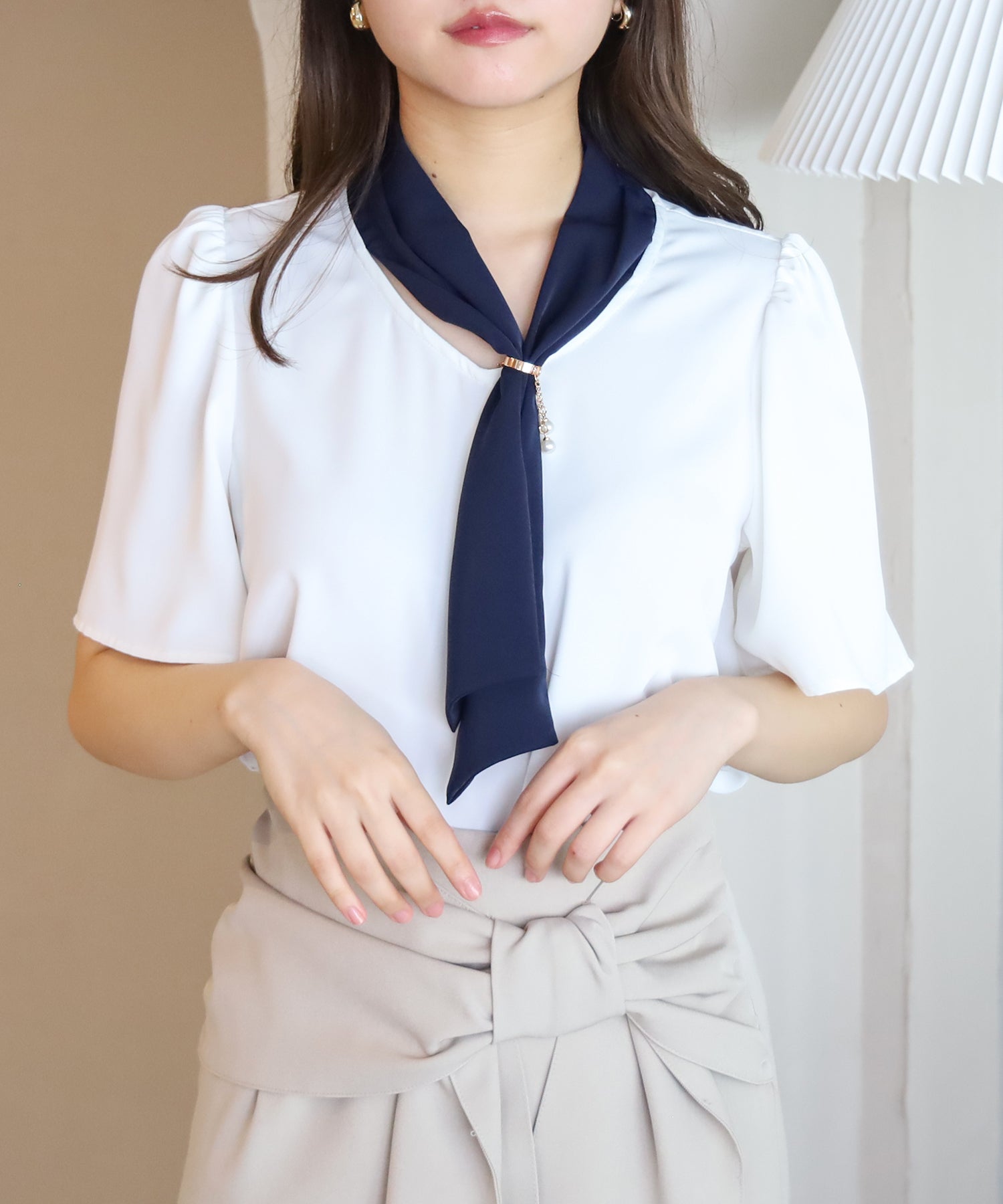 ホワイト×ネイビー