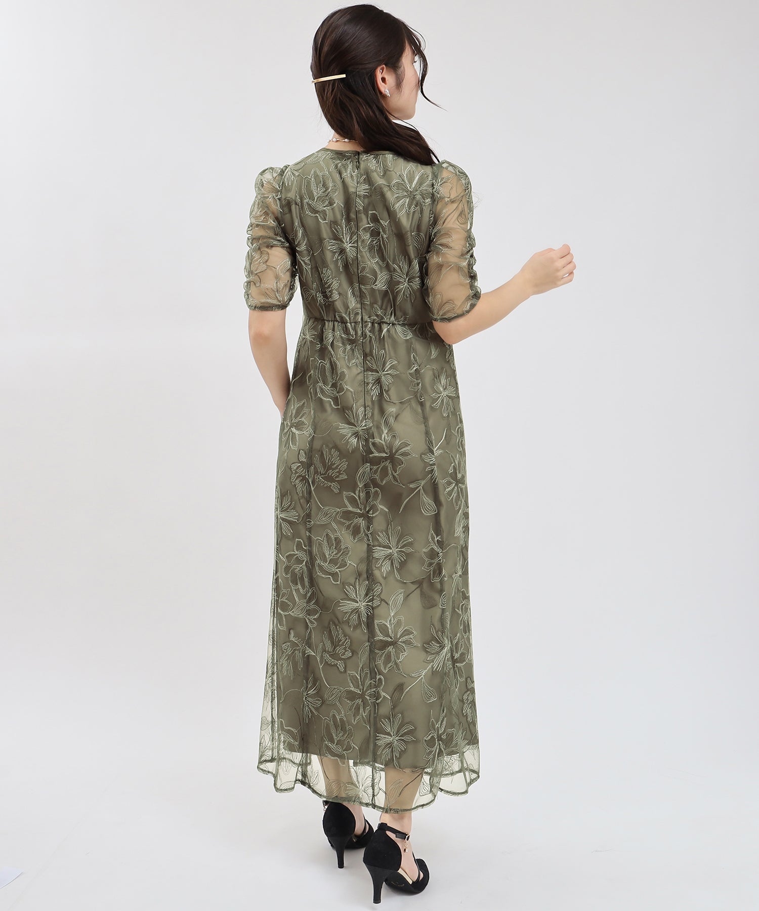 カーキ model:160cm/骨格ウェーブ 着用サイズ:M