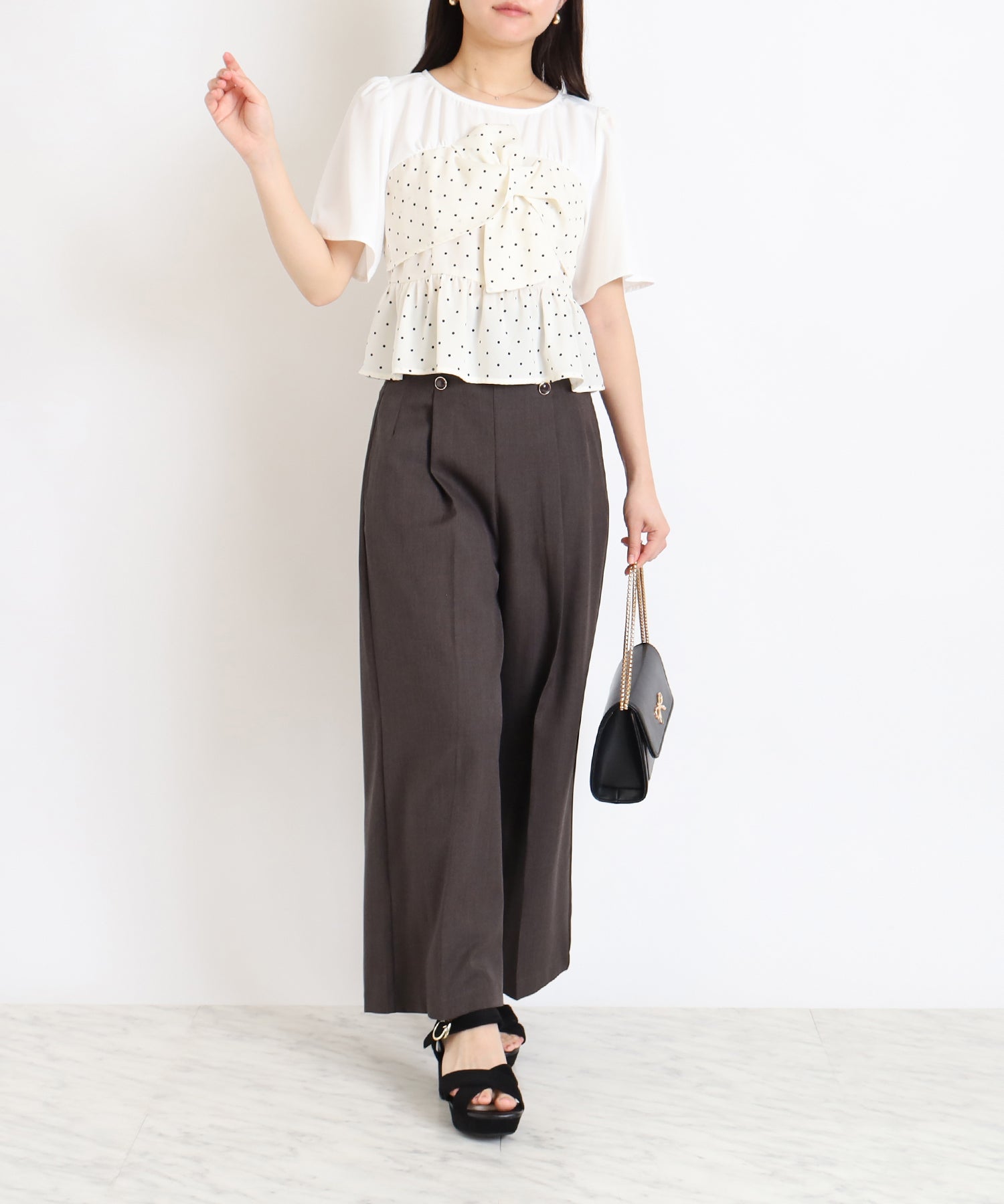 ホワイト model:156 着用サイズ:M