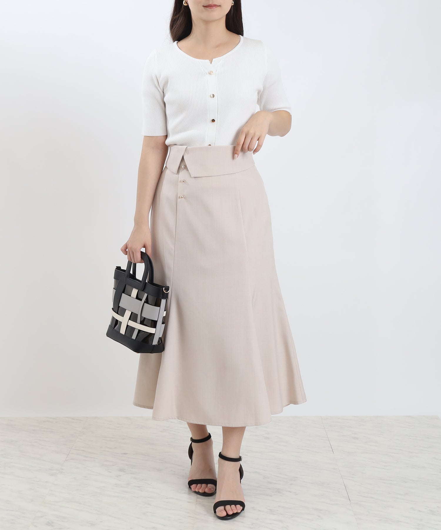 ホワイト model:160 着用サイズ:M