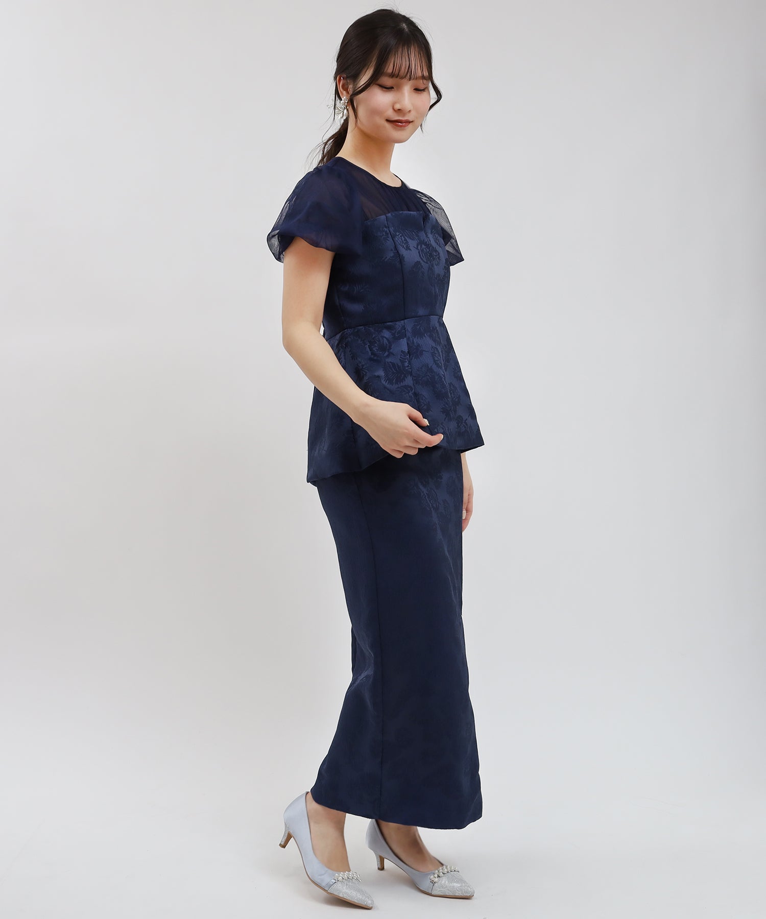 ネイビー model:160cm/骨格ウェーブ 着用サイズ:M