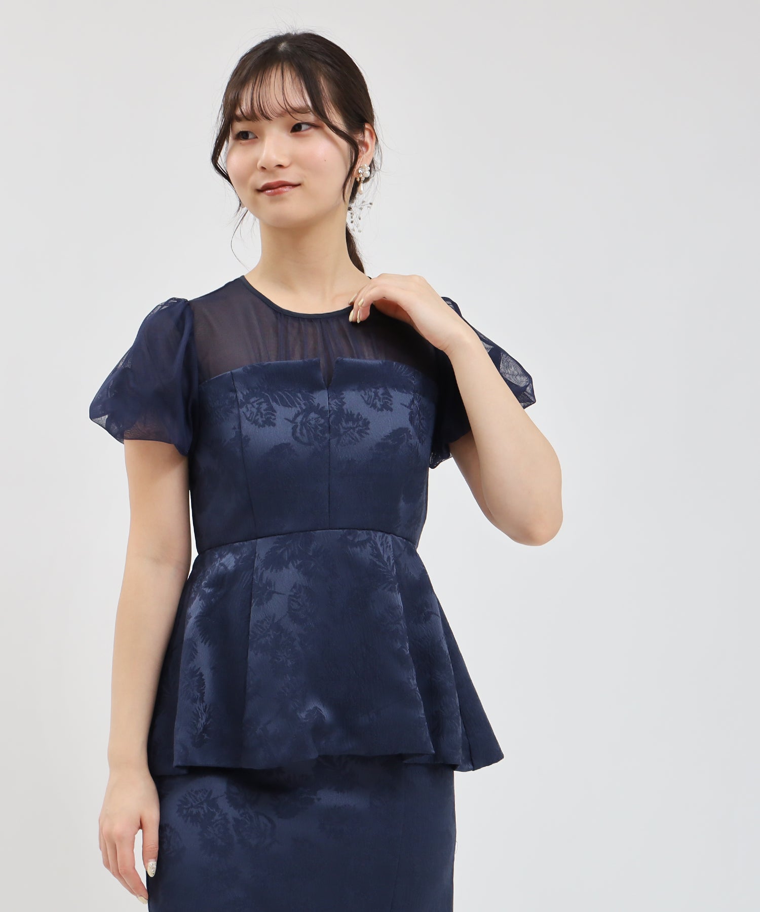 ネイビー model:160cm/骨格ウェーブ 着用サイズ:M