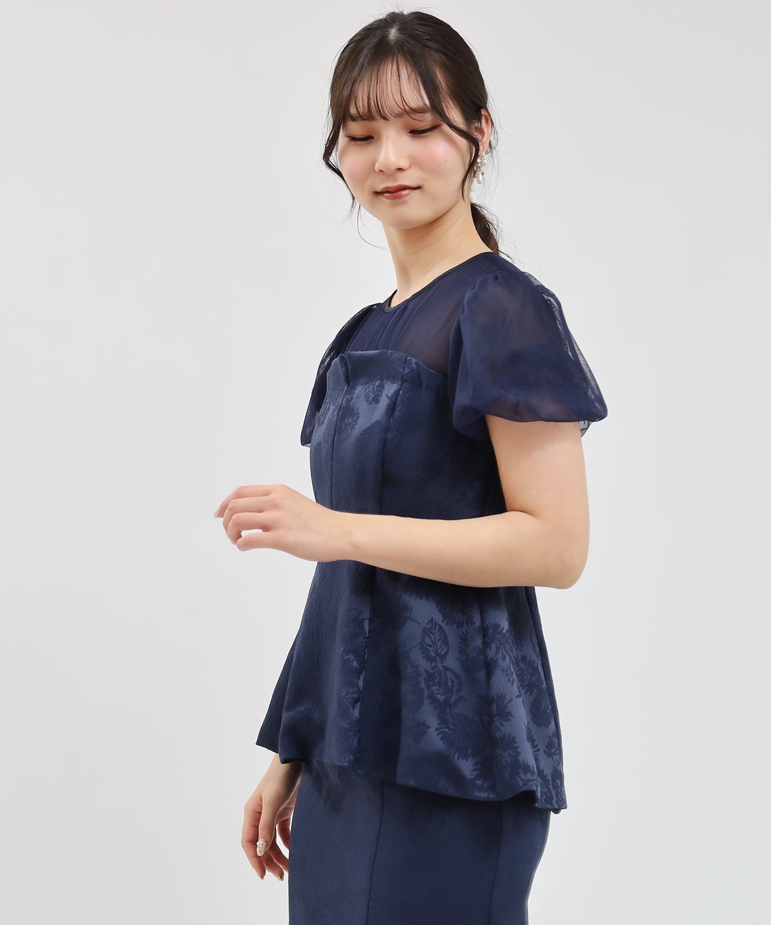 ネイビー model:160cm/骨格ウェーブ 着用サイズ:M