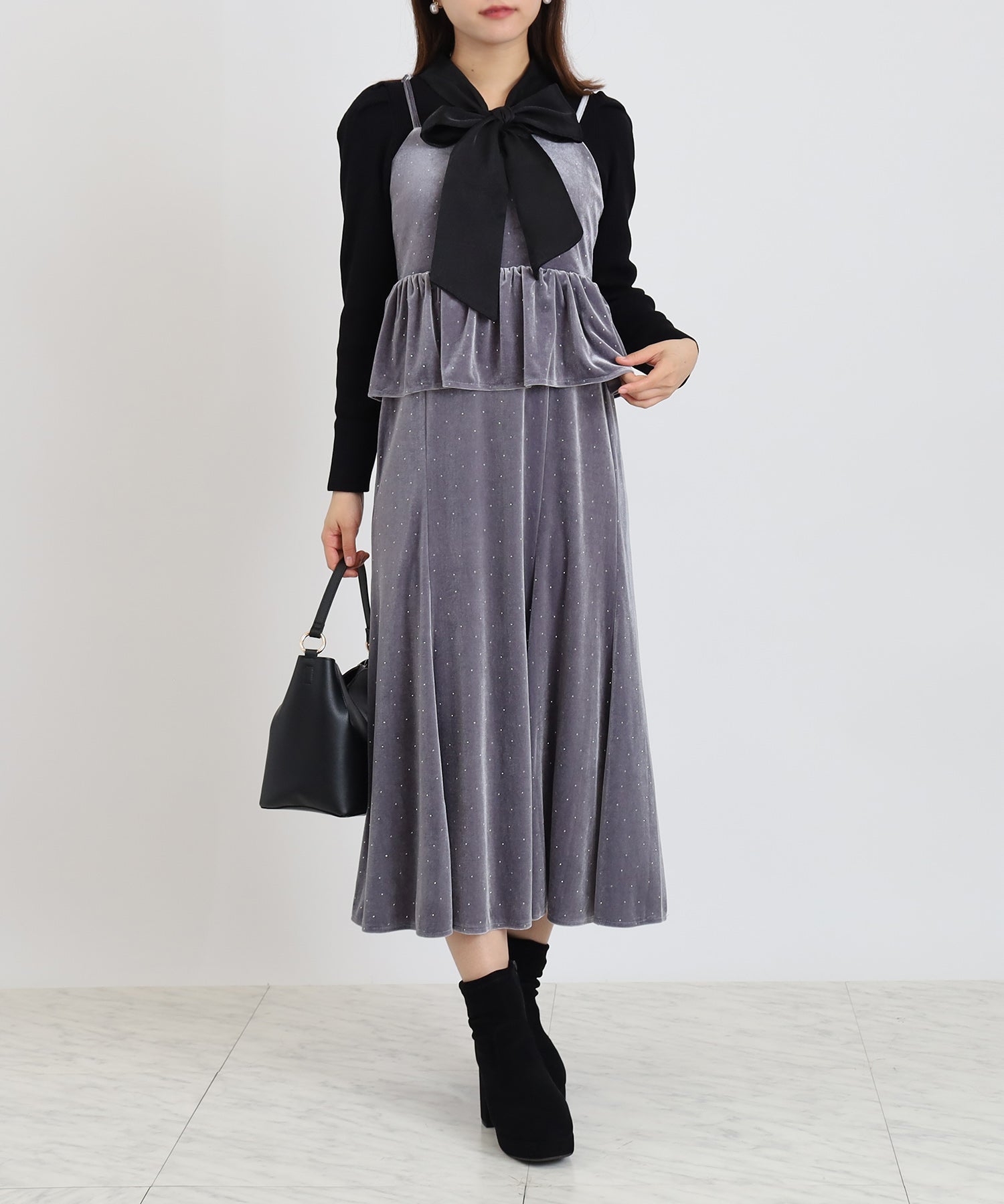 ライトグレー model:156 着用サイズ:M