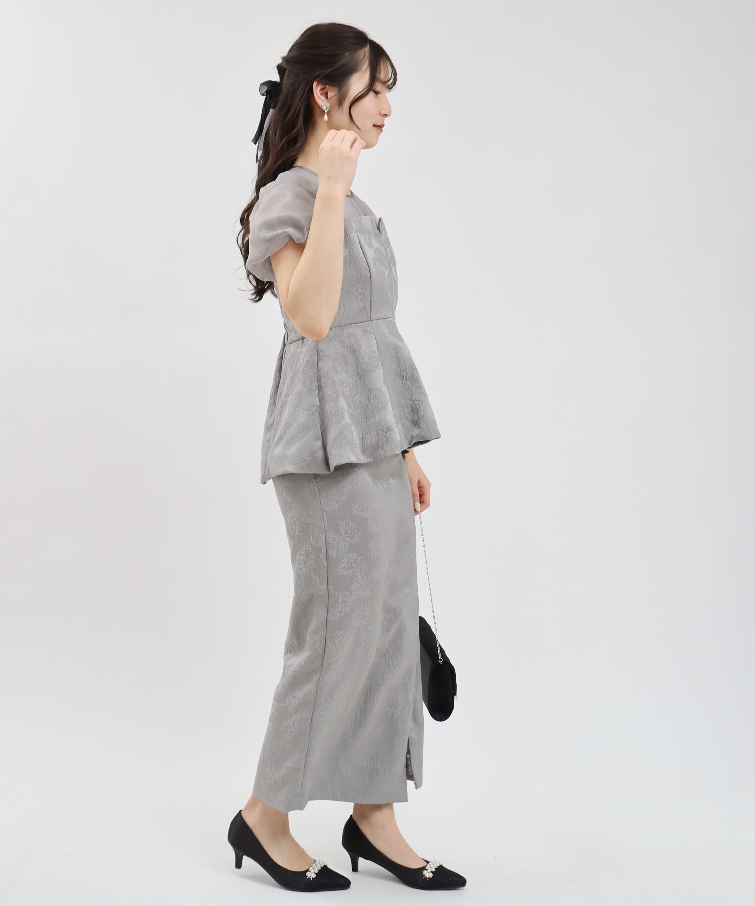 チャコール model:160cm/骨格ウェーブ 着用サイズ:M