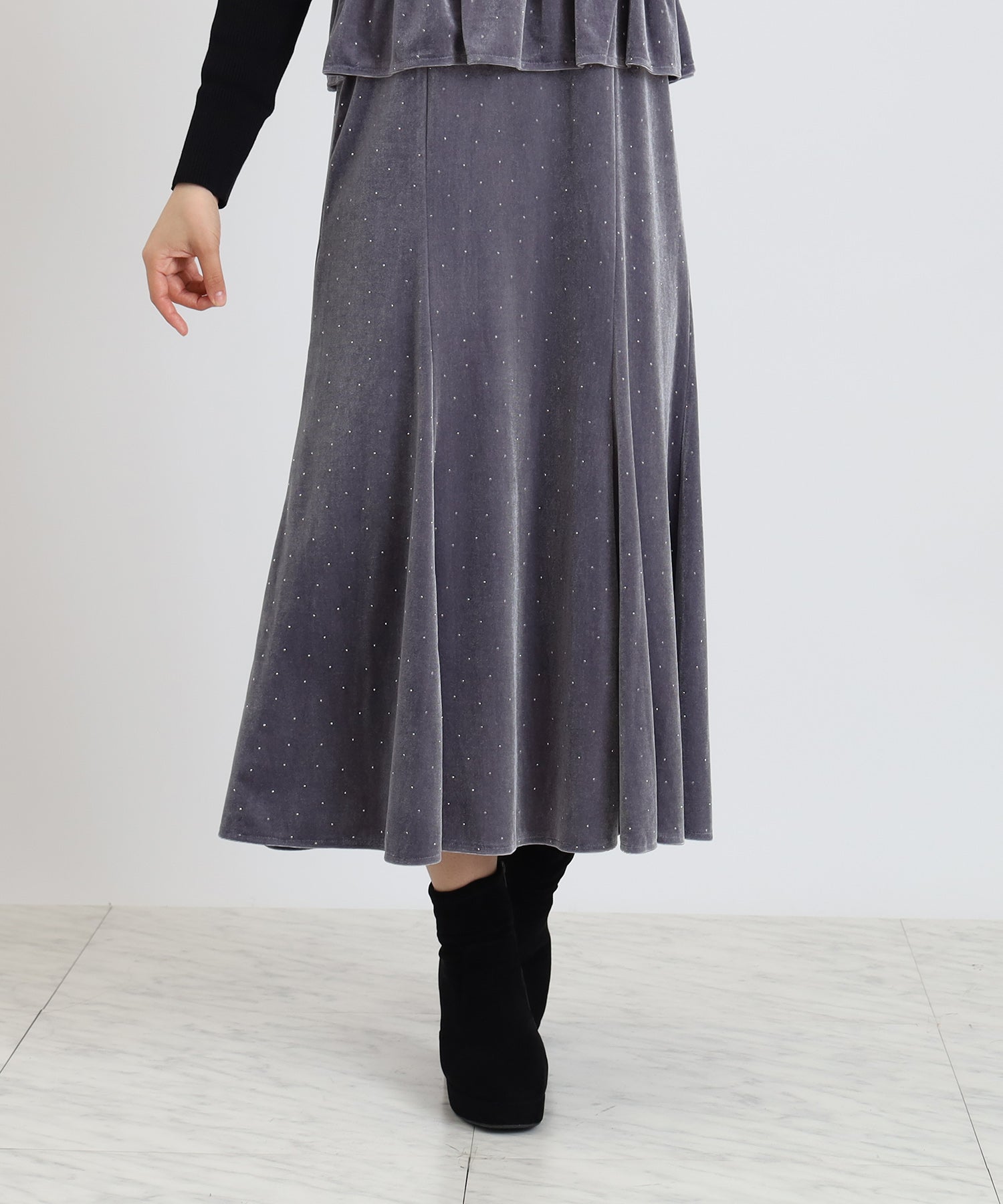 ライトグレー model:156 着用サイズ:M