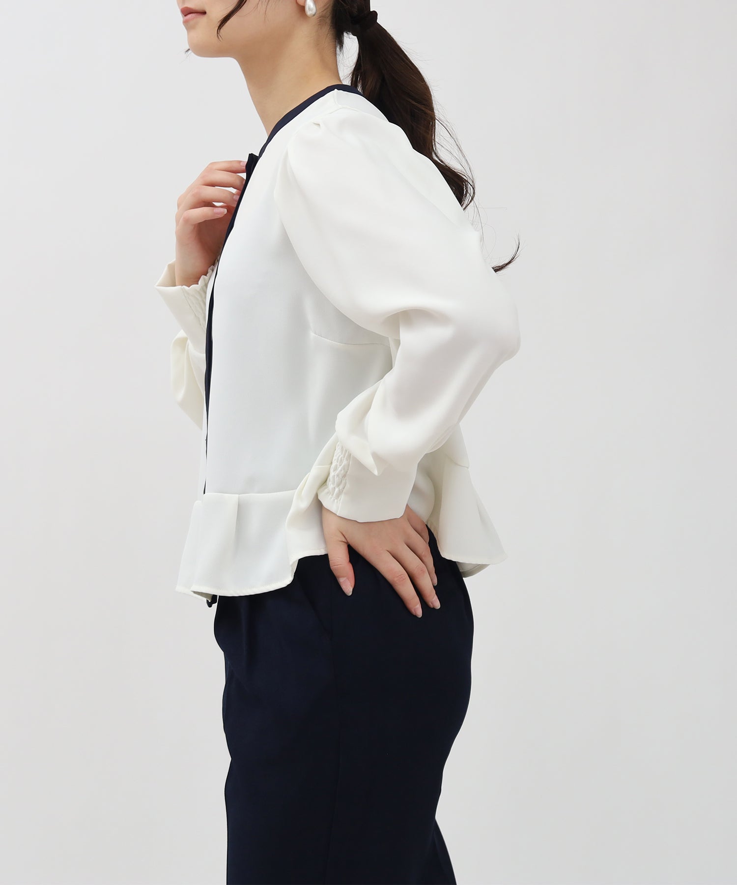 ホワイト×ネイビー model:160 着用サイズ:M