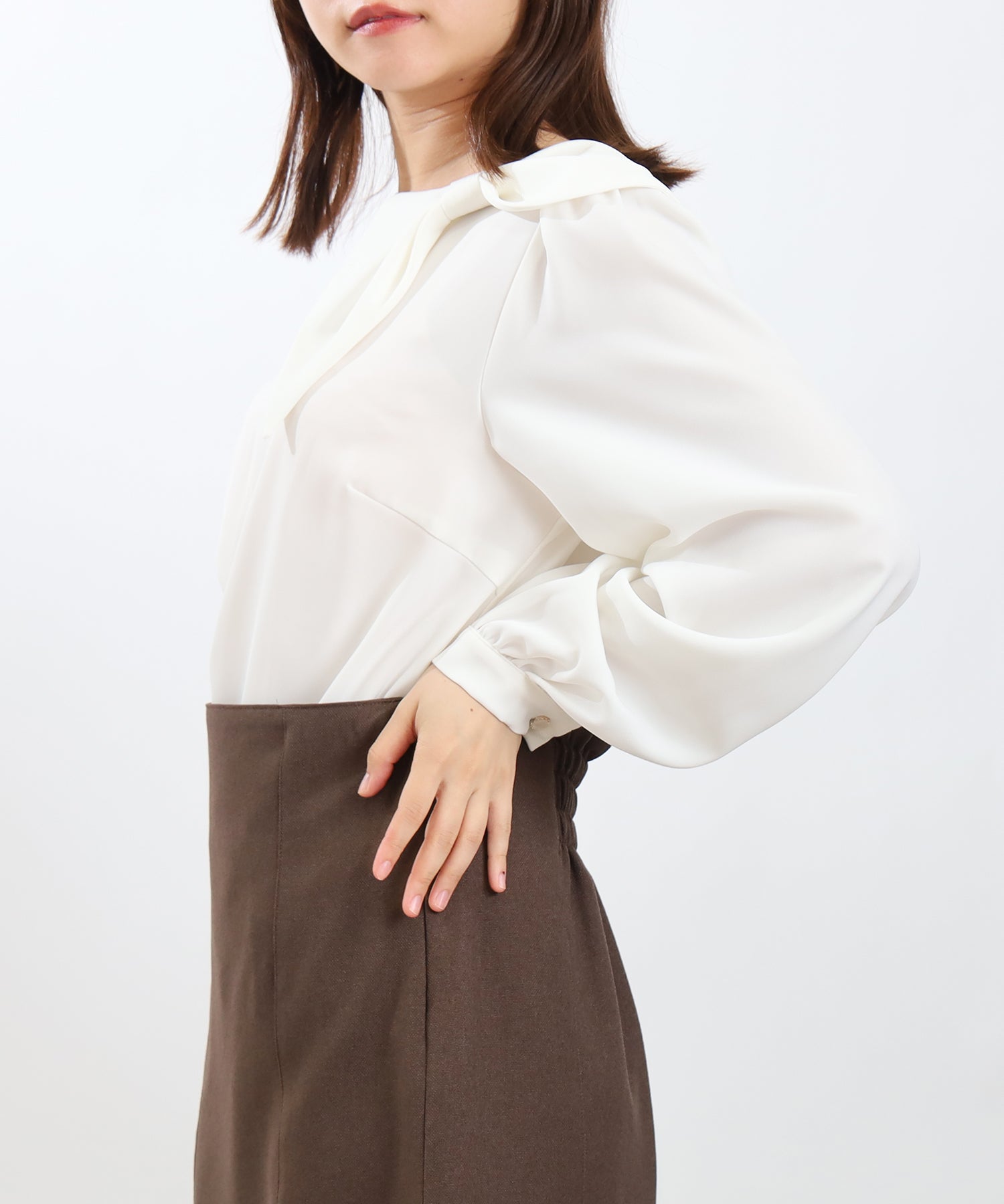 ホワイト model:156 着用サイズ:M