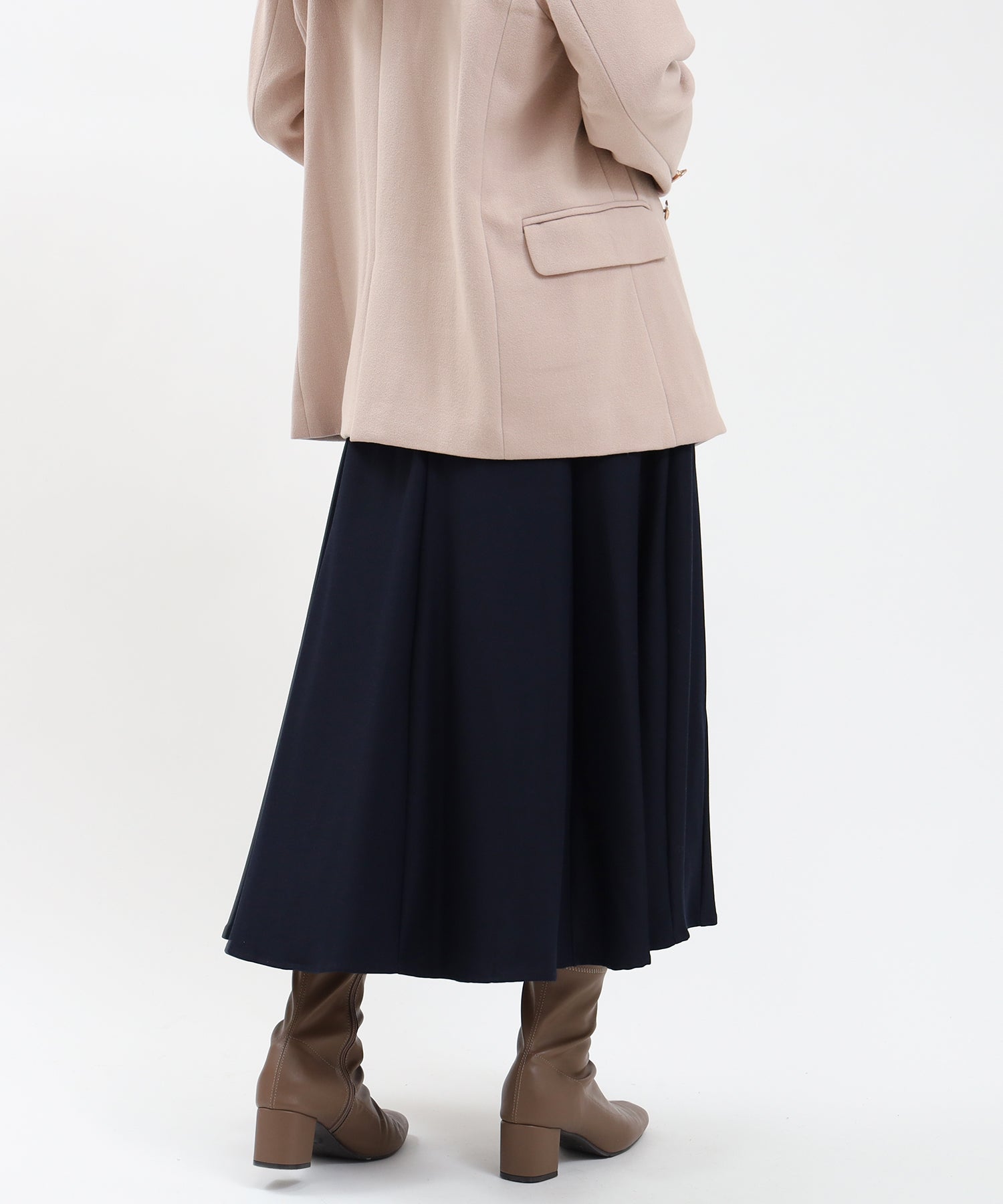 アイボリー model:156cm 着用サイズ:M