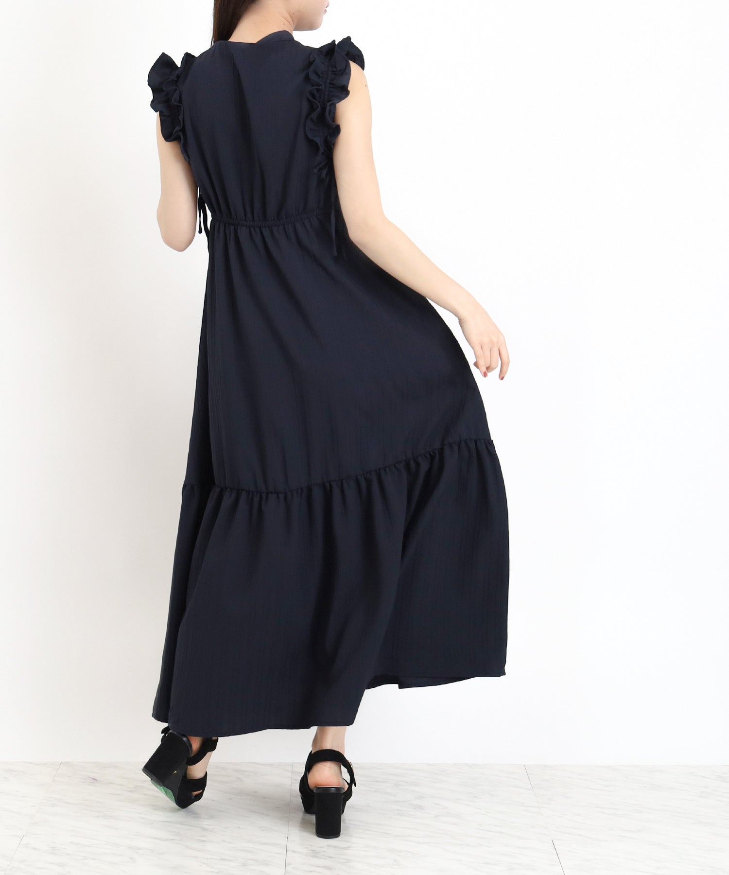 ネイビー model:156 着用サイズ:M