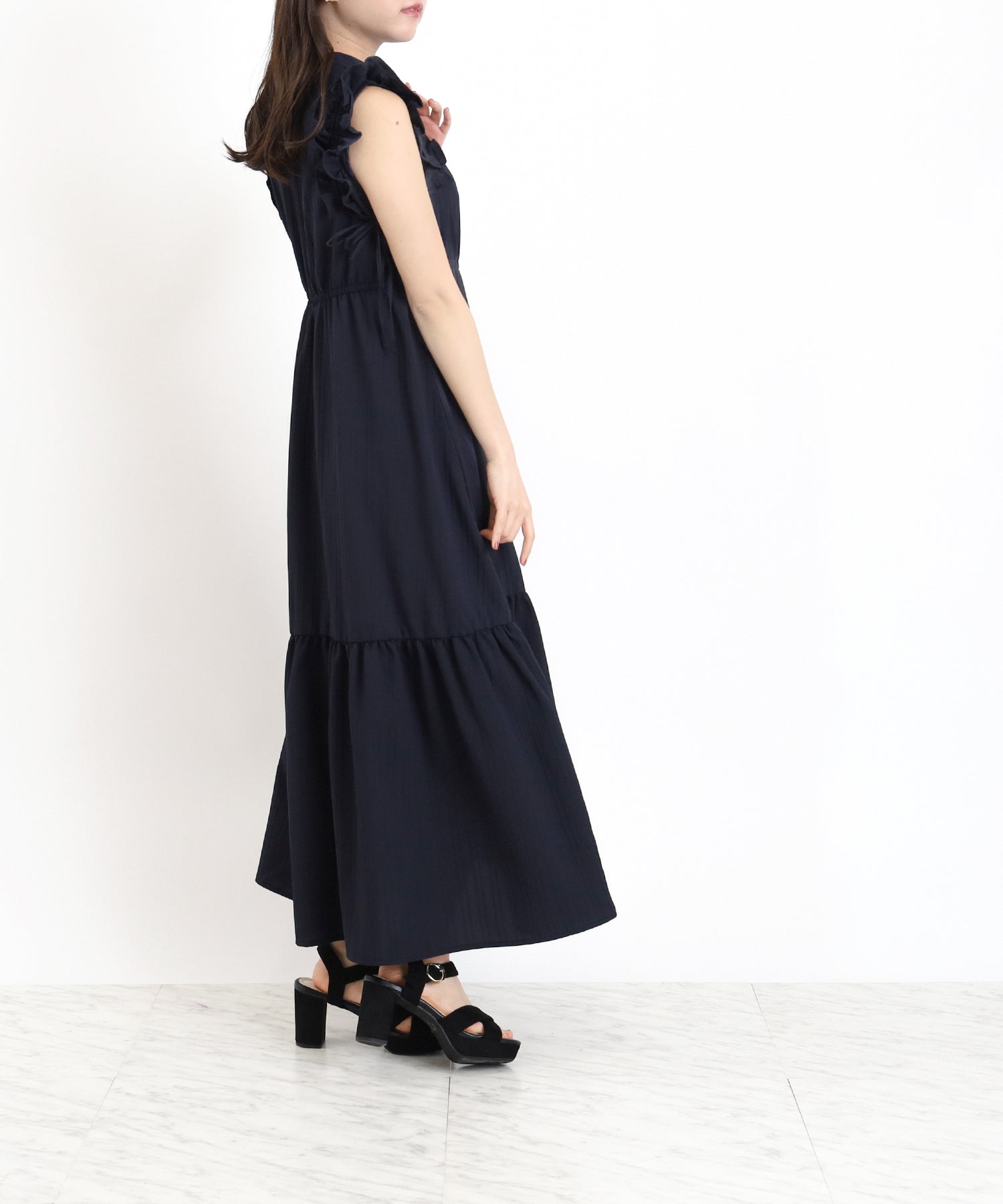 ネイビー model:156 着用サイズ:M