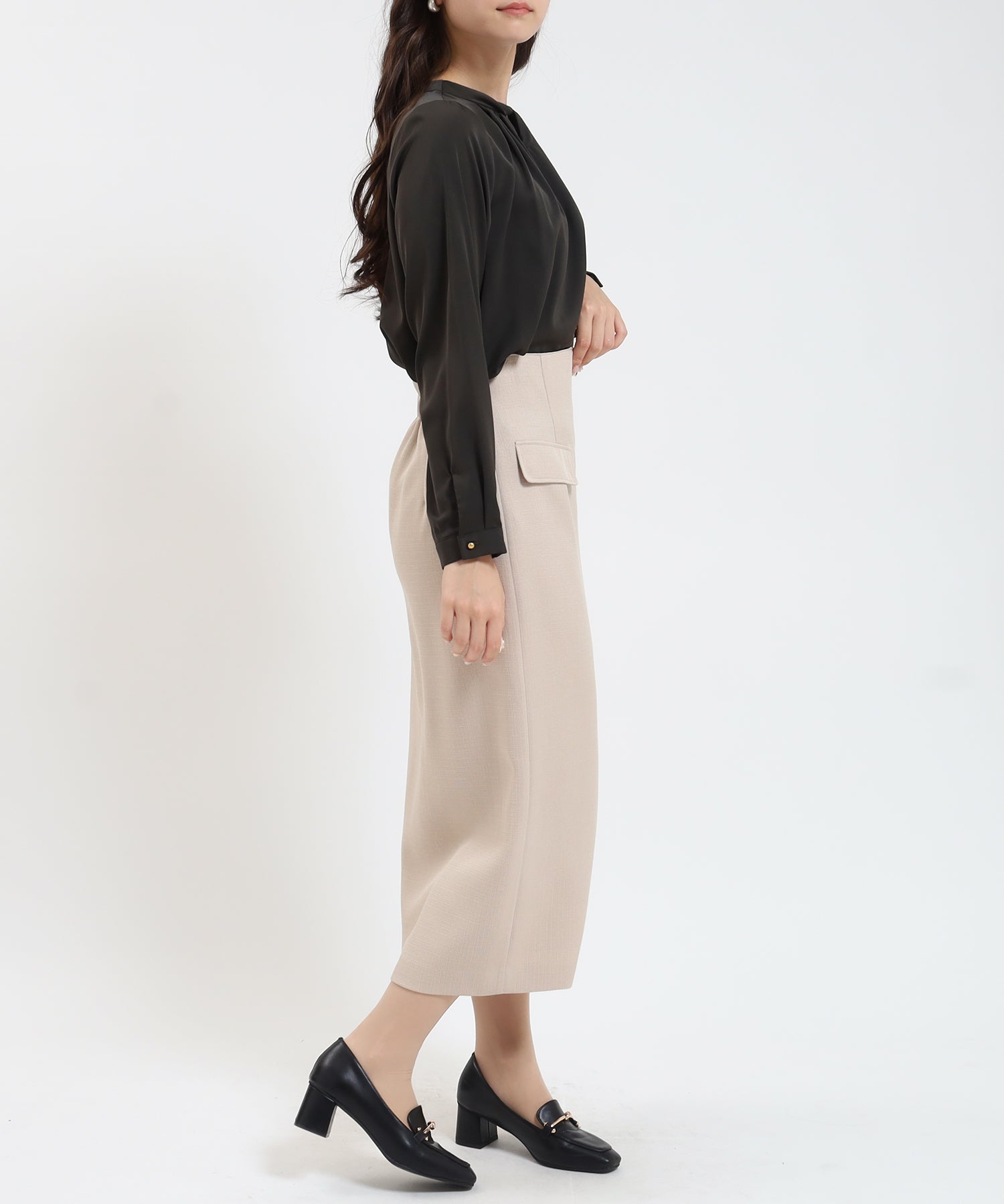 ブラウン model:160cm/骨格ウェーブ 着用サイズ:M