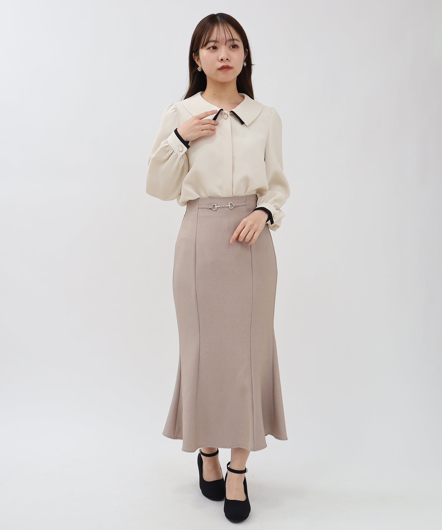 ベージュ model:156 着用サイズ:M