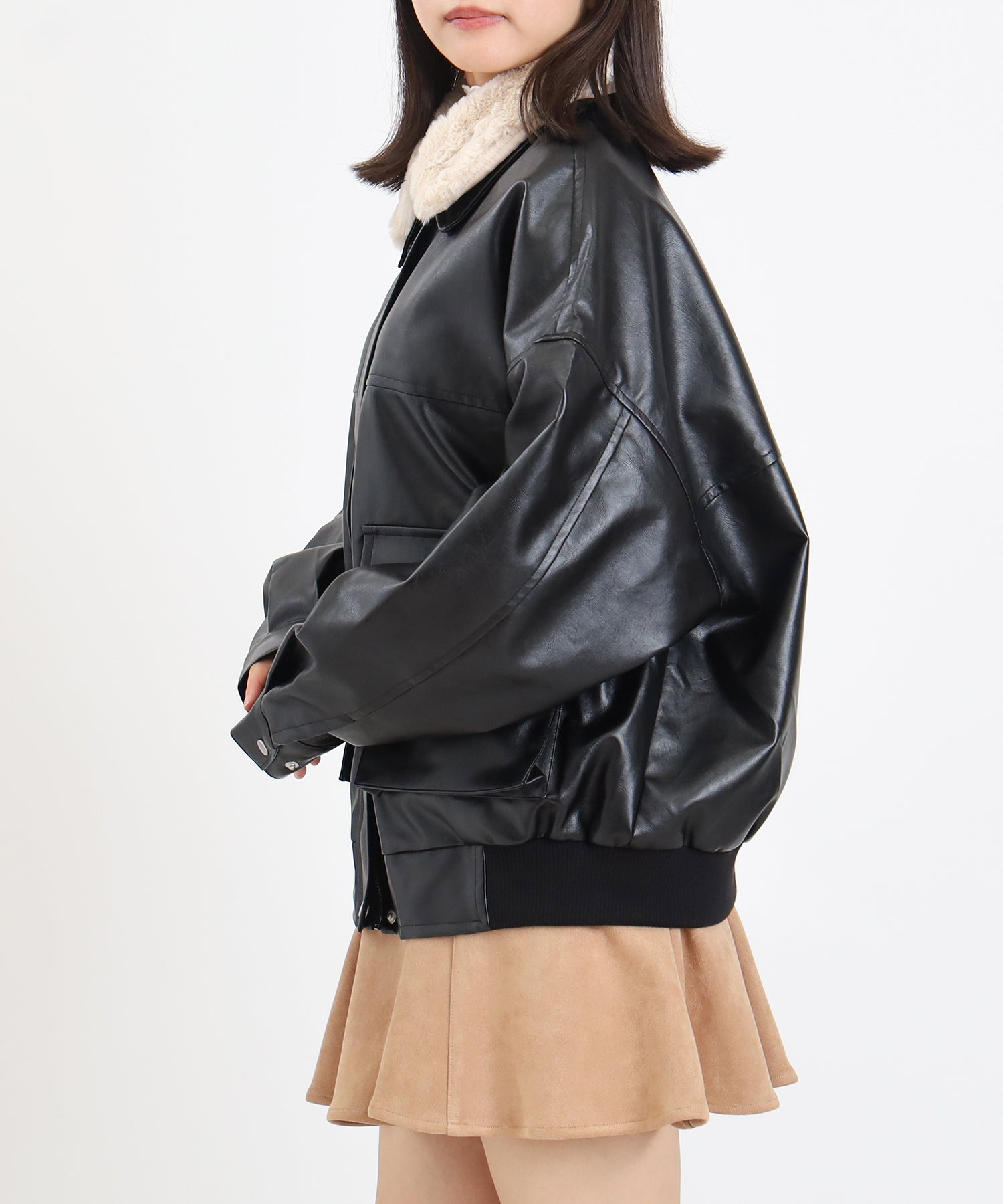 ブラック model:156 着用サイズ:M