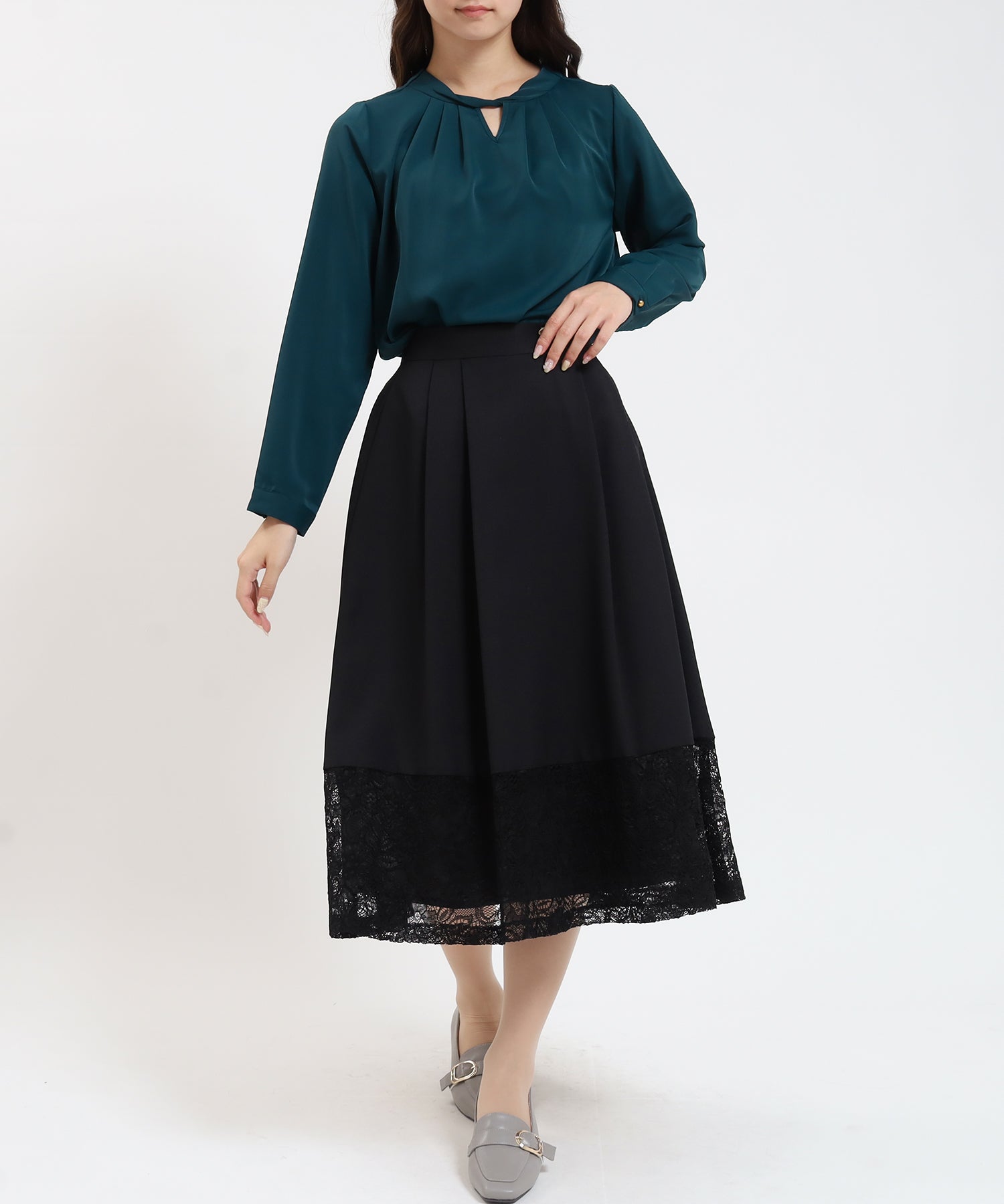 ブルーグリーン model:160cm/骨格ウェーブ 着用サイズ:M