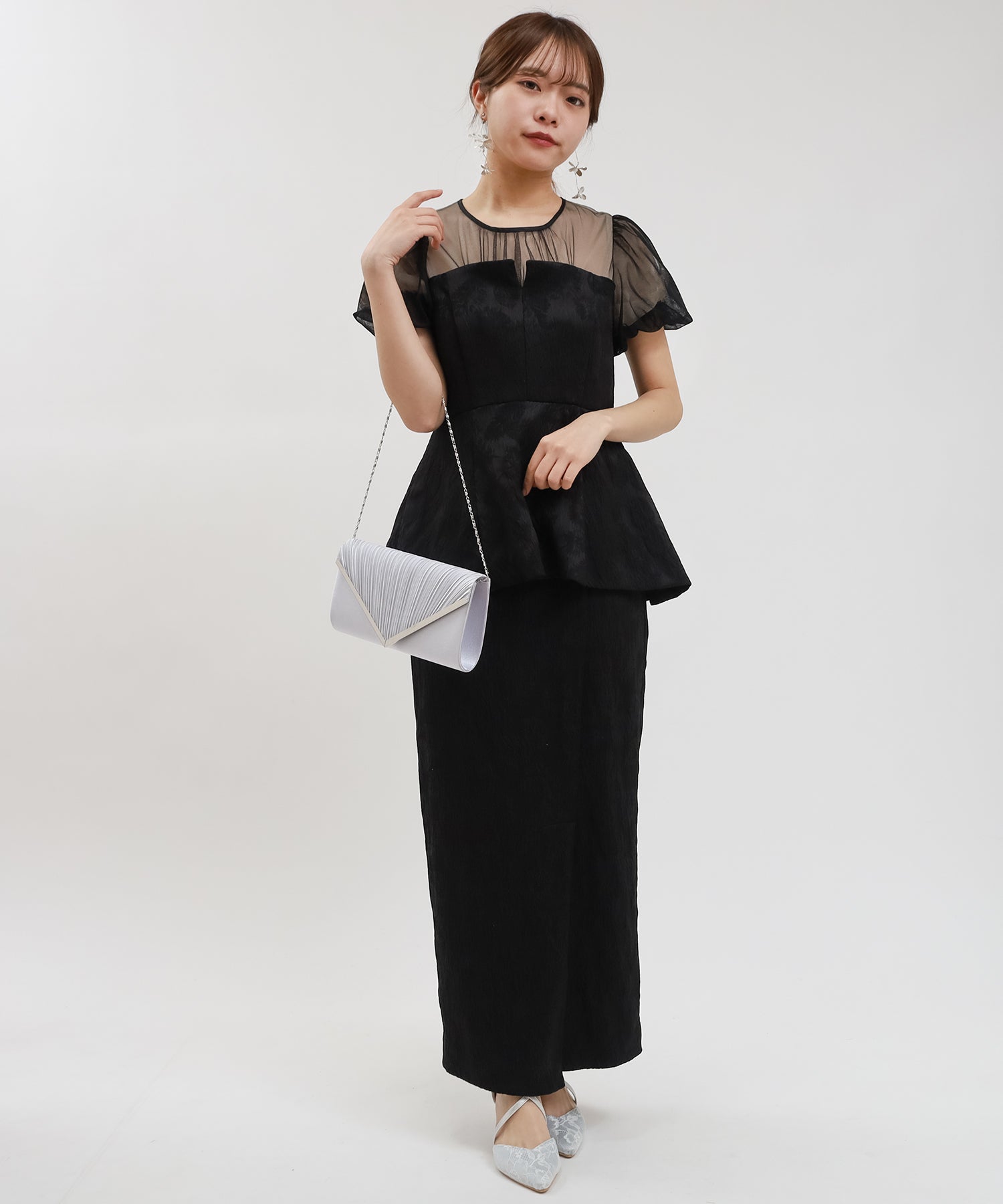 ブラック model:155cm/骨格ウェーブ 着用サイズ:M