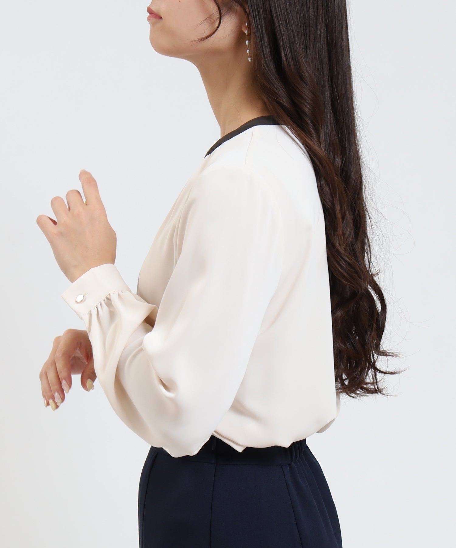 ベージュ model:160cm/骨格ウェーブ 着用サイズ:M