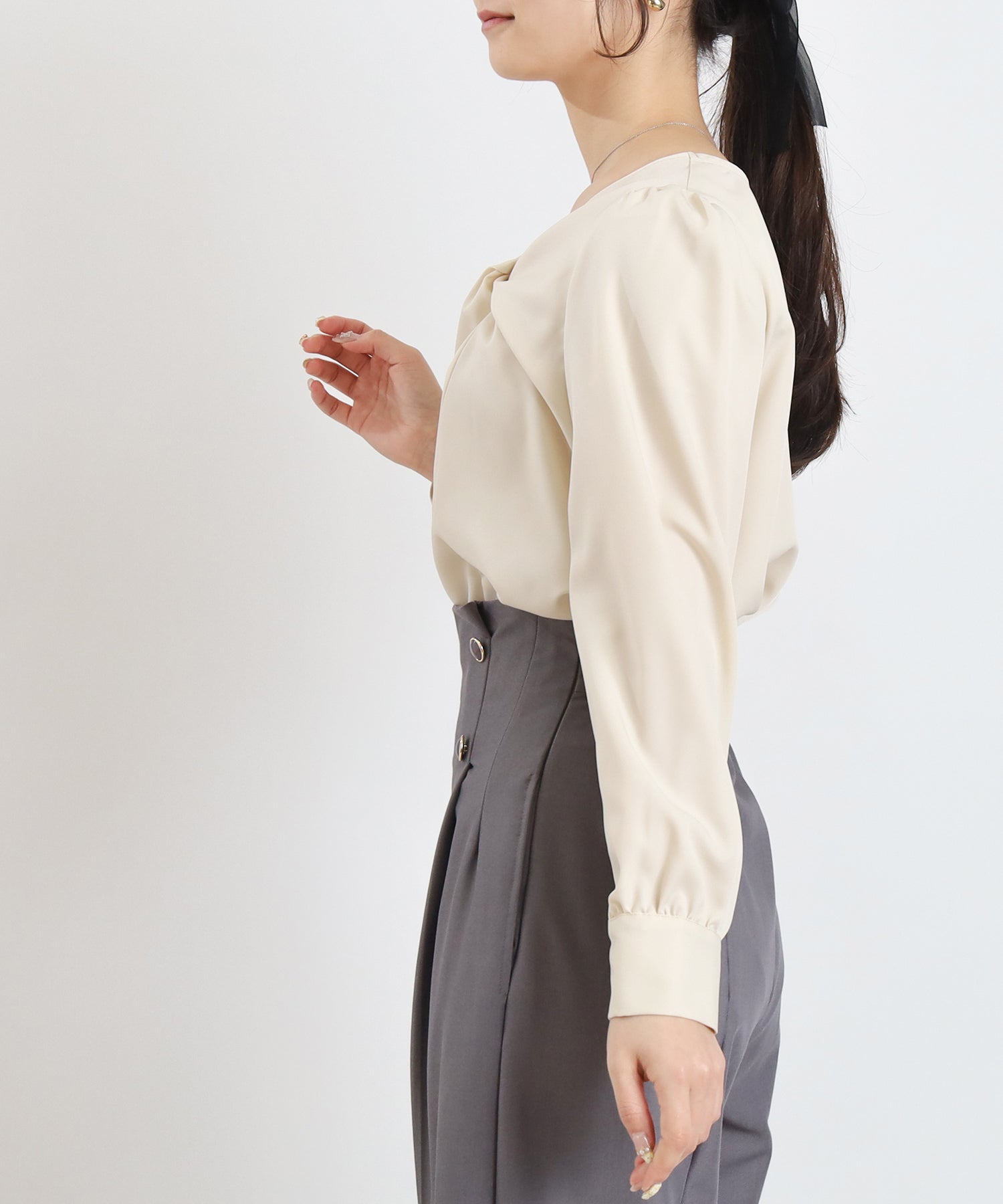 アイボリー model:160 着用サイズ:M