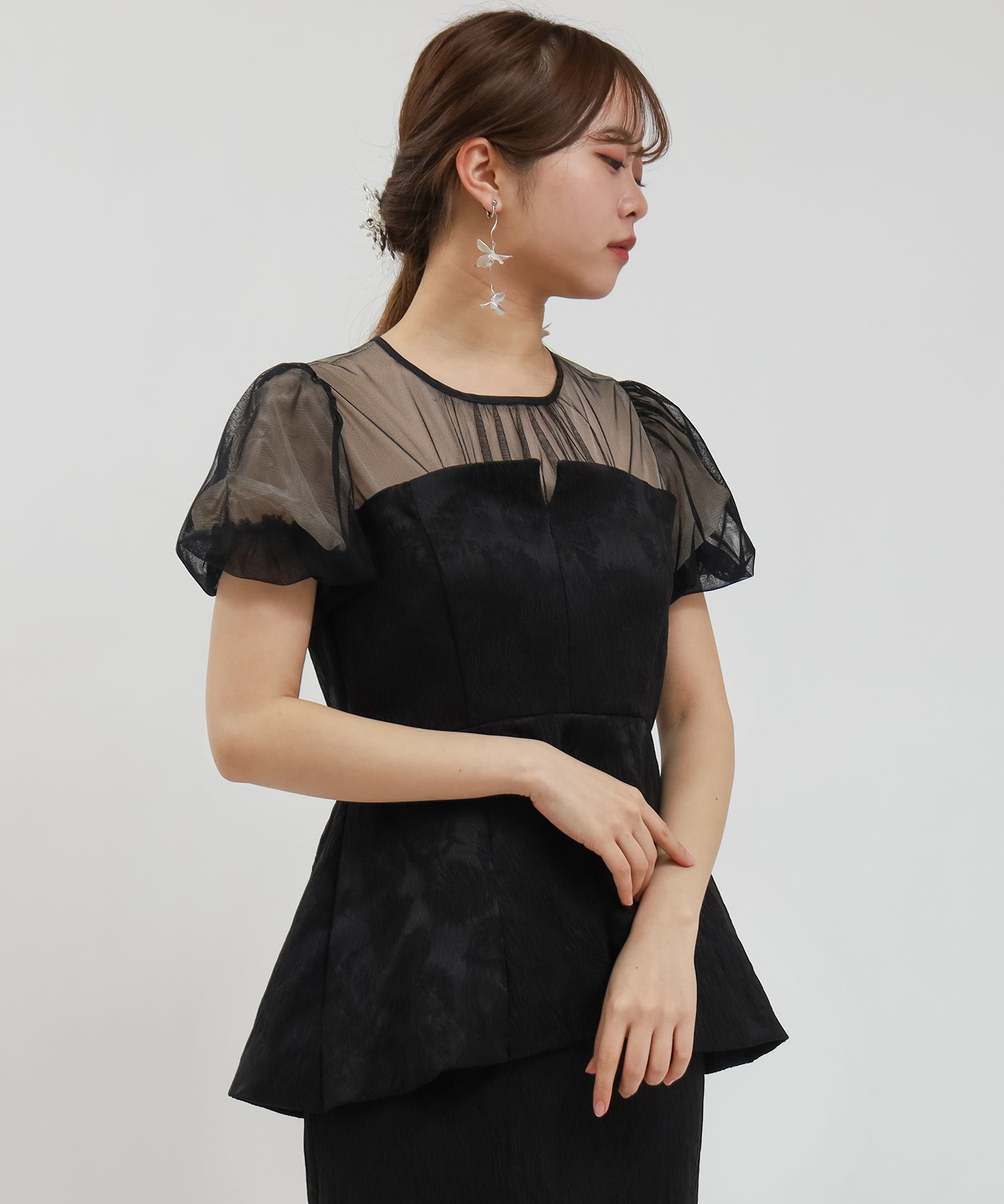 ブラック model:155cm/骨格ウェーブ 着用サイズ:M