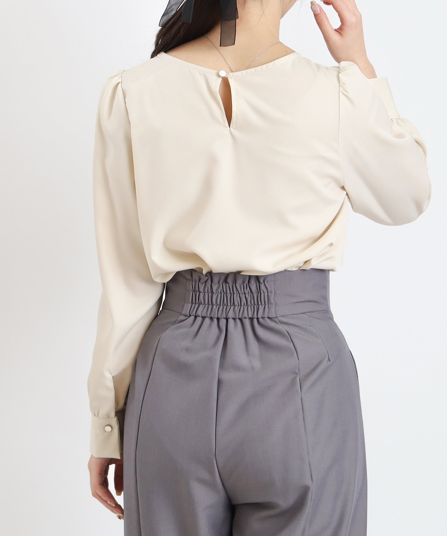 アイボリー model:160 着用サイズ:M