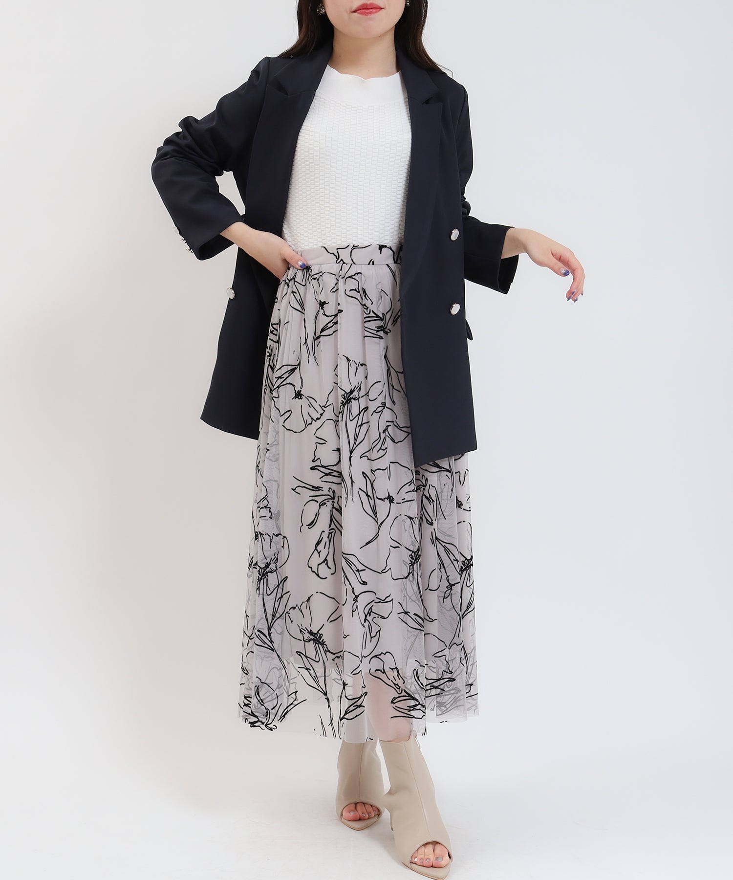 ベージュ model:156cm 着用サイズ:M