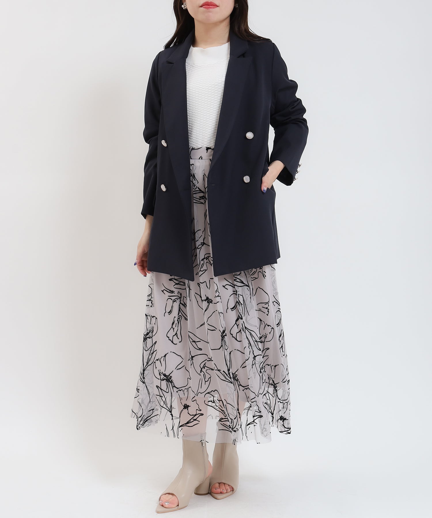 ベージュ model:156cm 着用サイズ:M