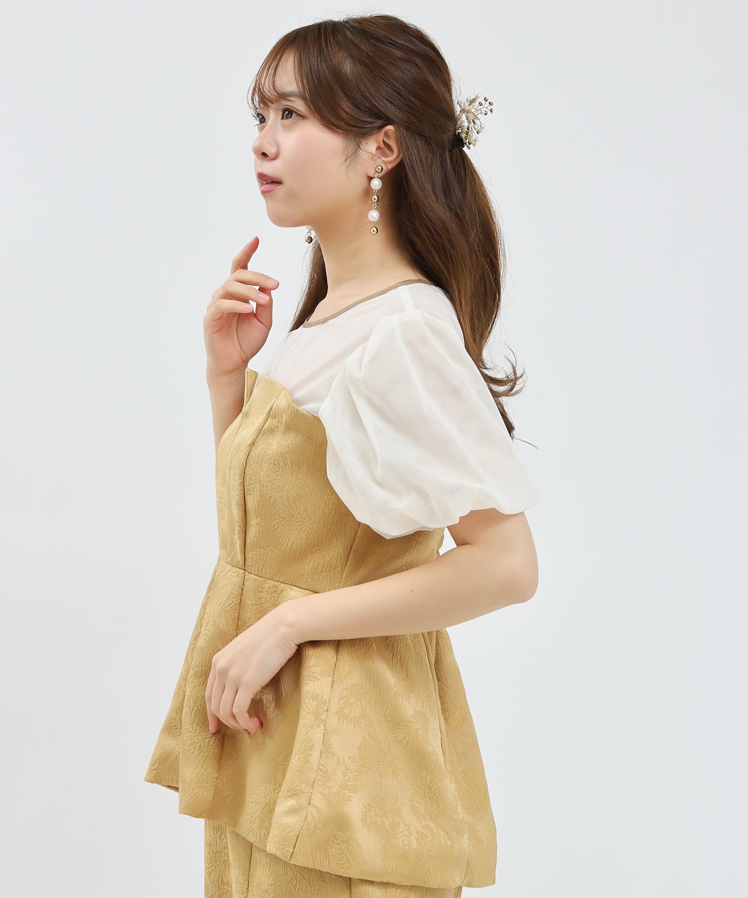 イエロー model:155cm/骨格ウェーブ 着用サイズ:M