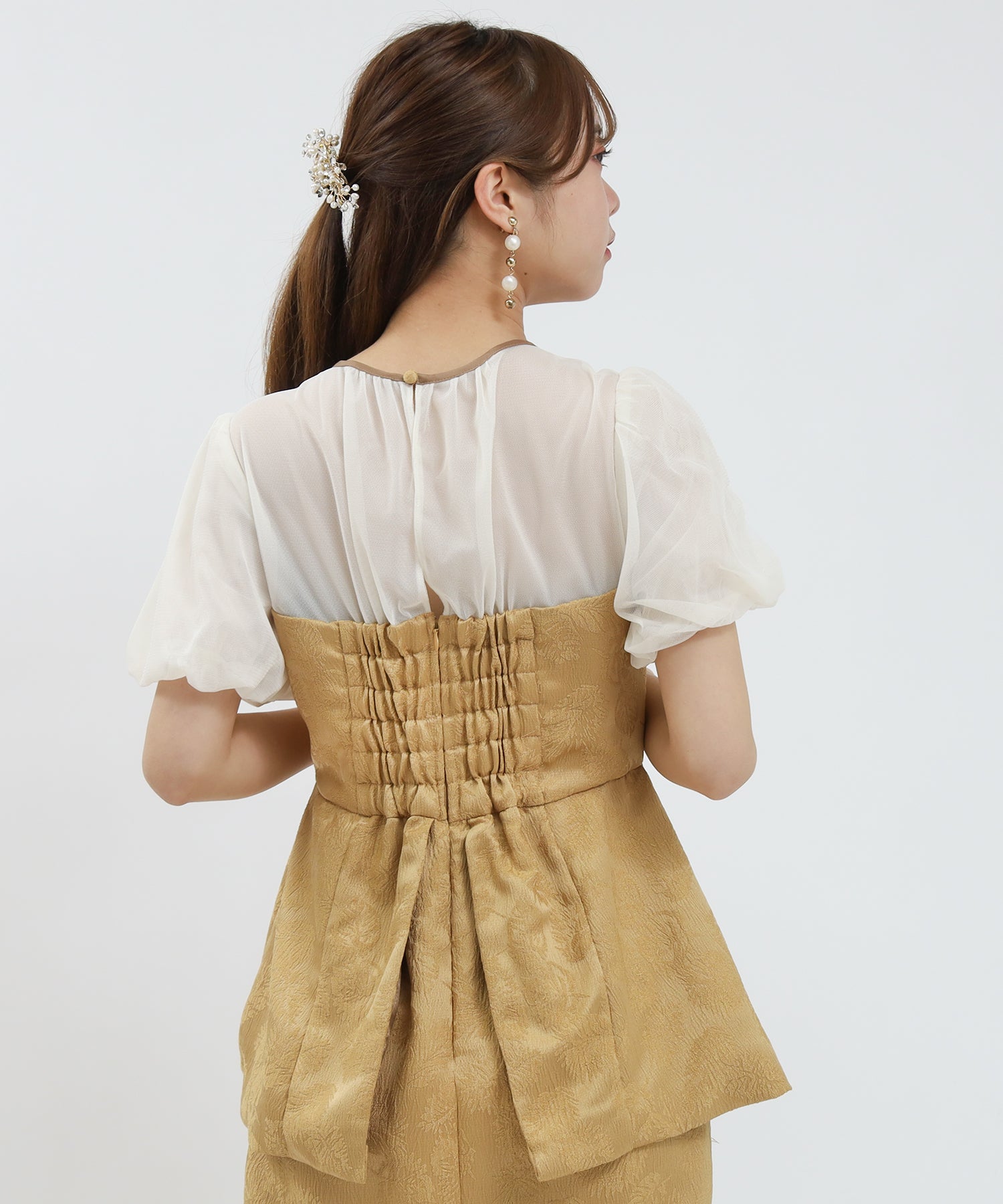 イエロー model:155cm/骨格ウェーブ 着用サイズ:M