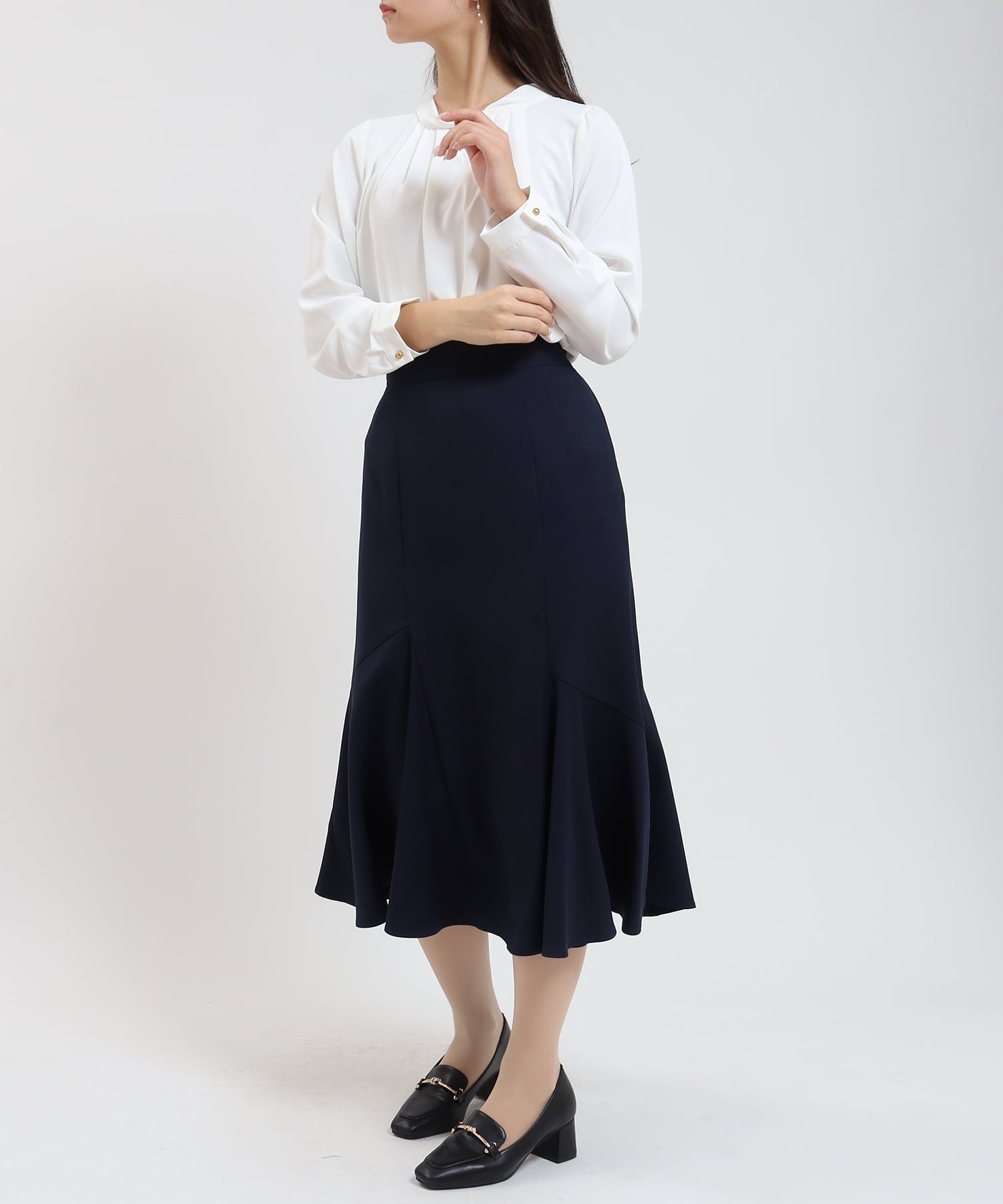 ホワイト model:160cm/骨格ウェーブ 着用サイズ:M