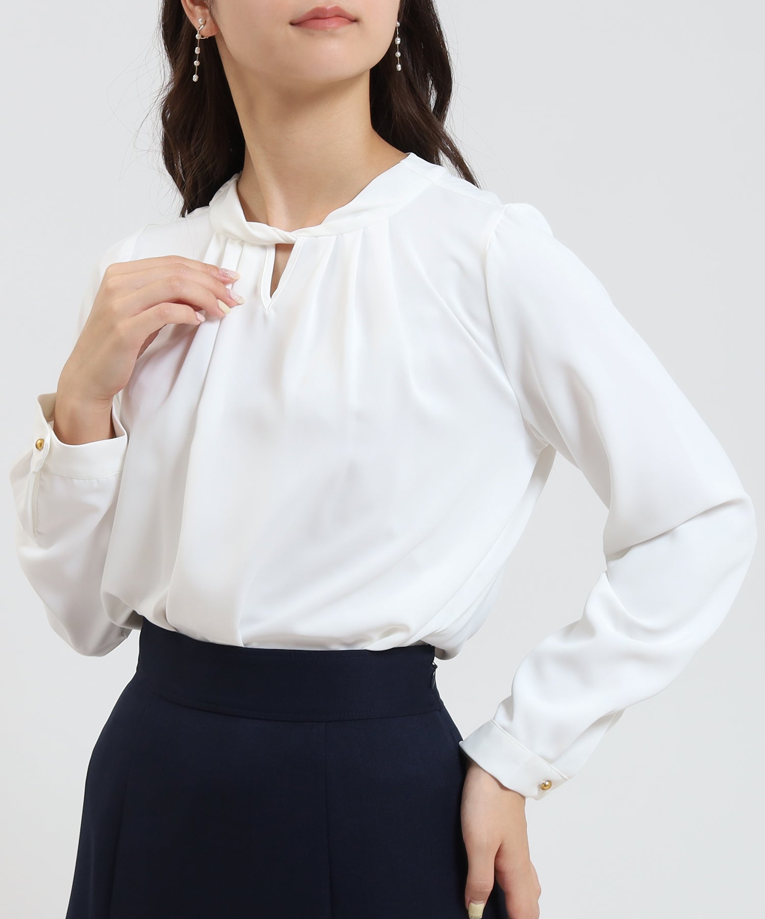 ホワイト model:160cm/骨格ウェーブ 着用サイズ:M