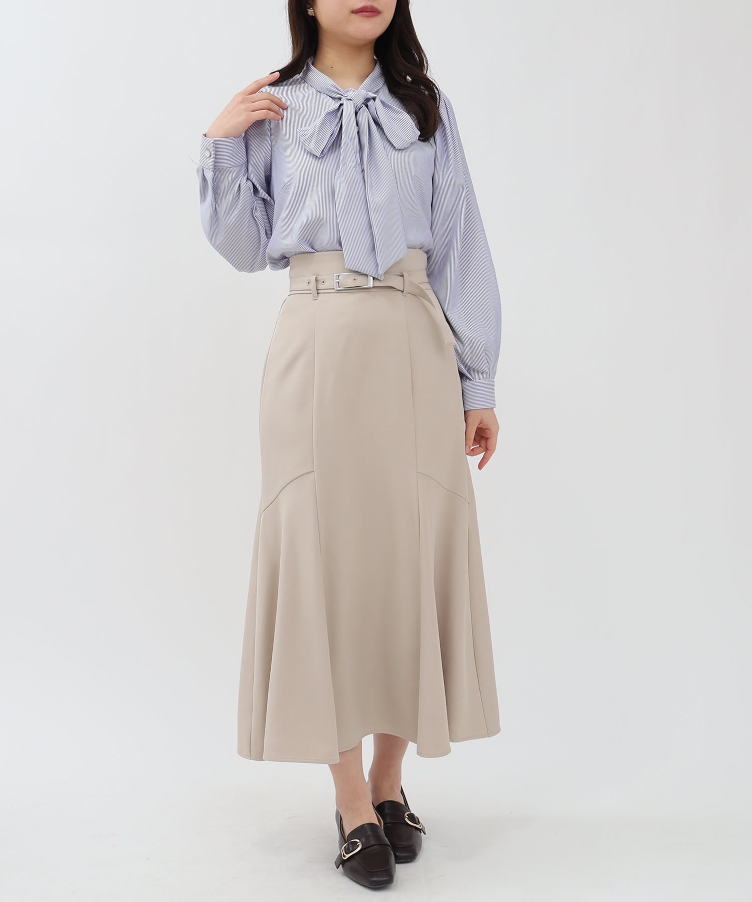 ベージュ model:156 着用サイズ:S
