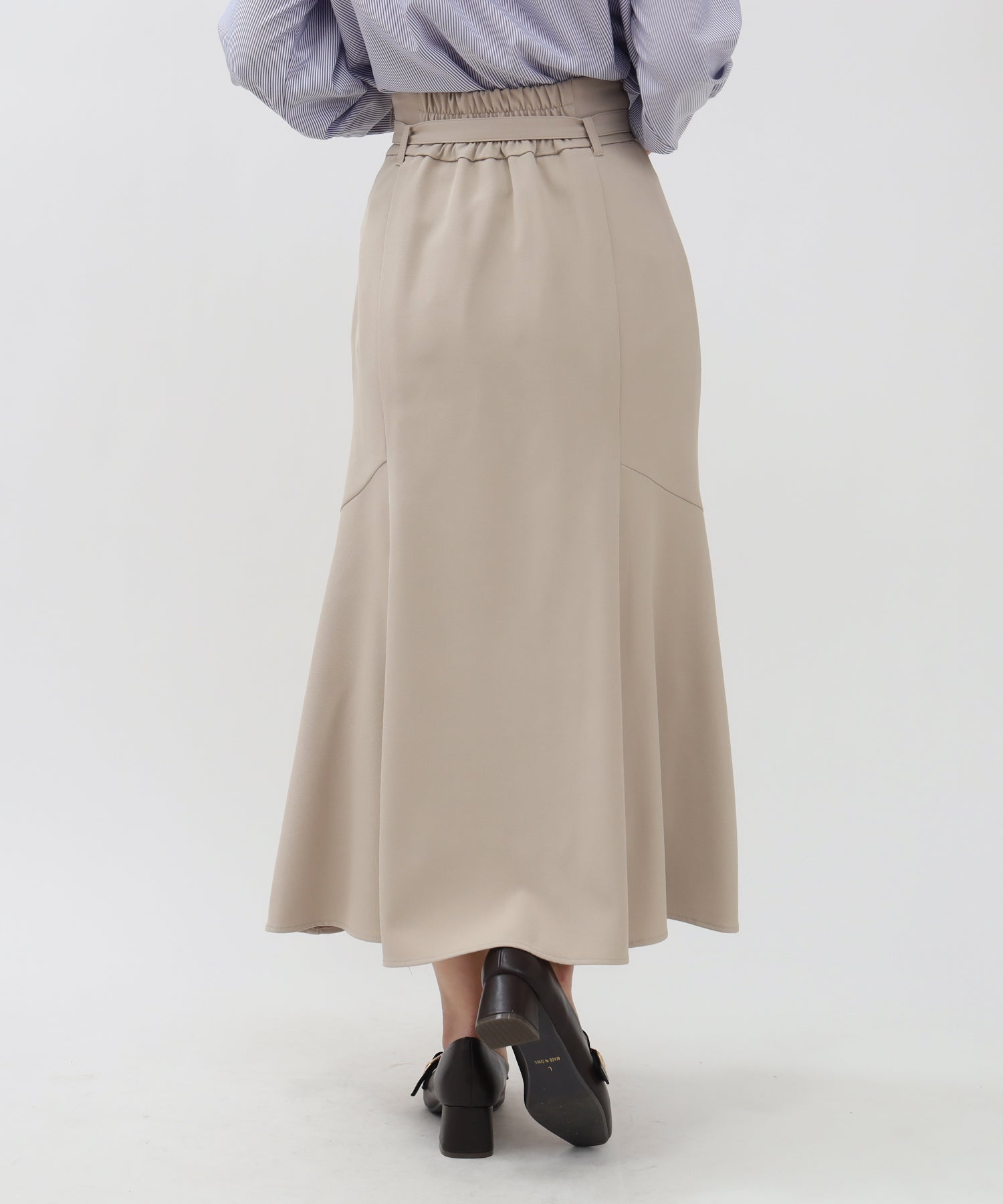 ベージュ model:156 着用サイズ:S