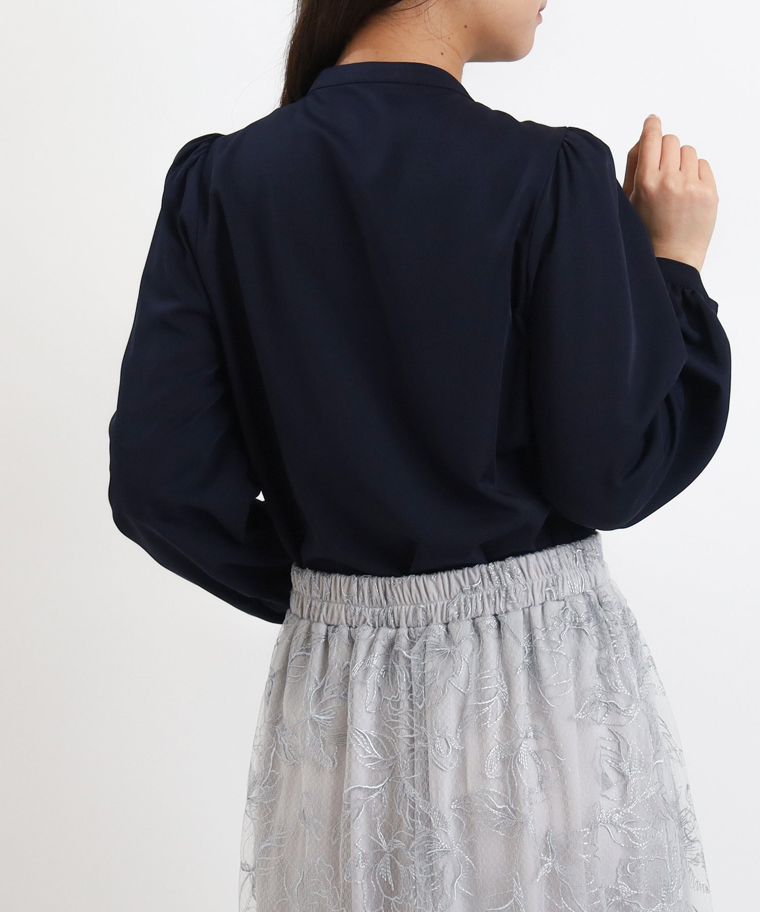 ネイビー model:156 着用サイズ:M