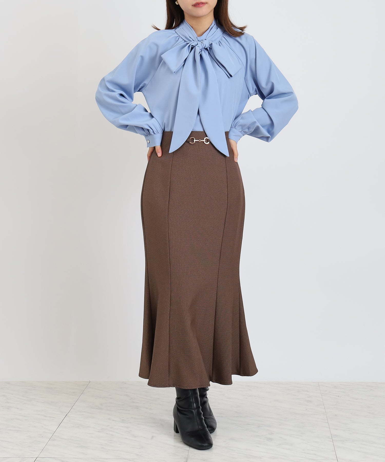 ブルー model:164 着用サイズ:M