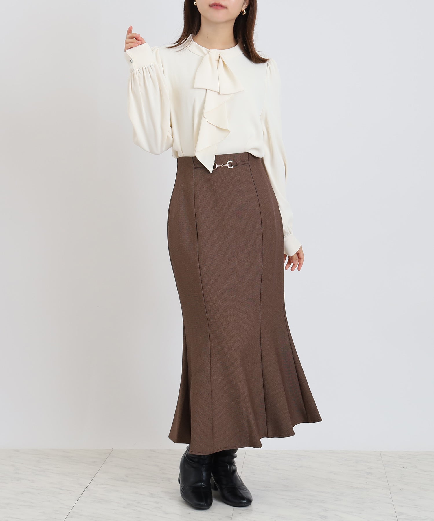 ベージュ model:156 着用サイズ:M