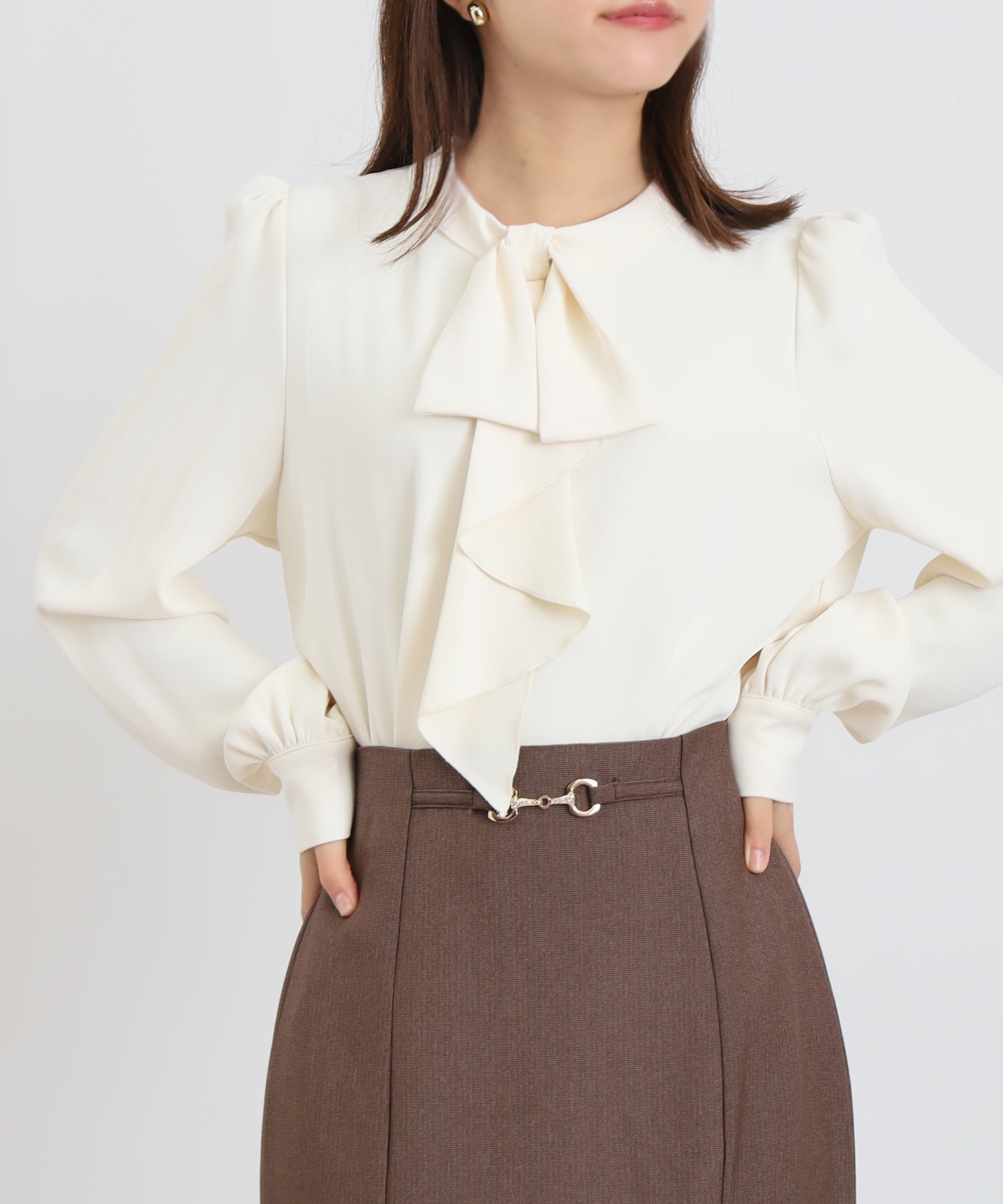 ベージュ model:156 着用サイズ:M