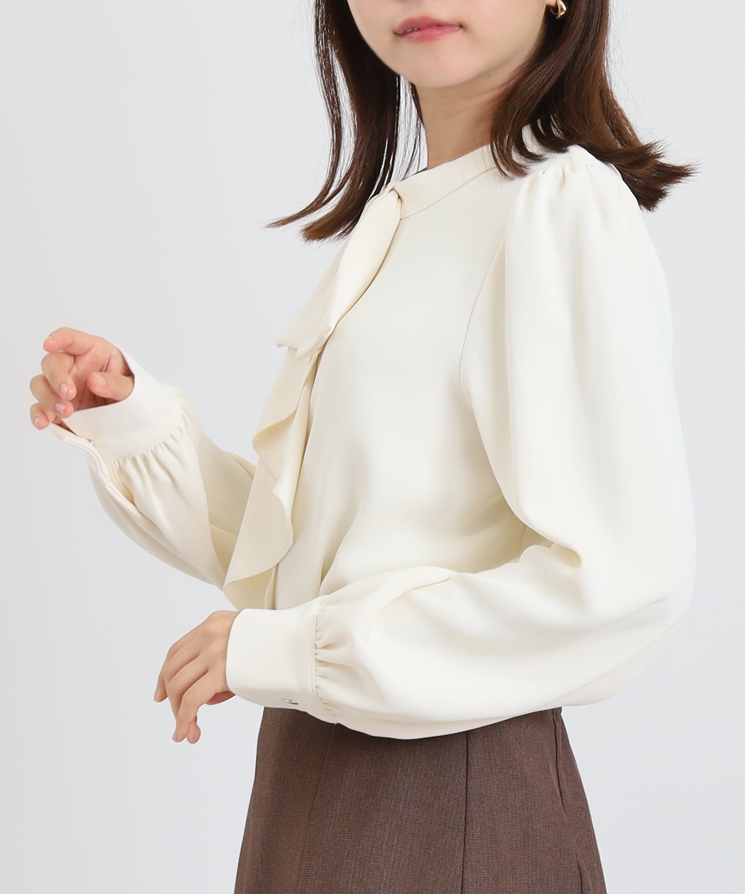 ベージュ model:156 着用サイズ:M