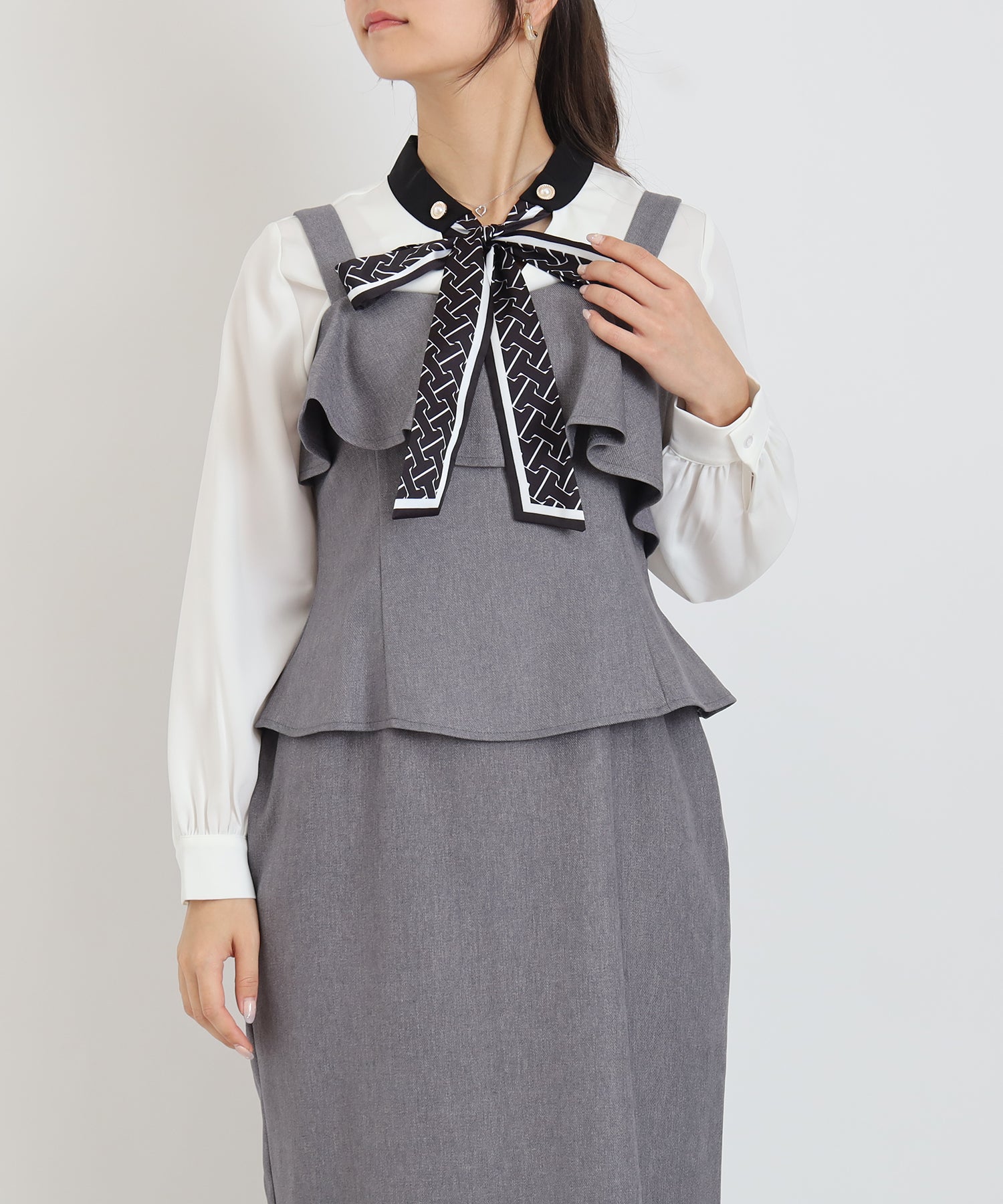 ライトグレー model:160cm 着用サイズ:M