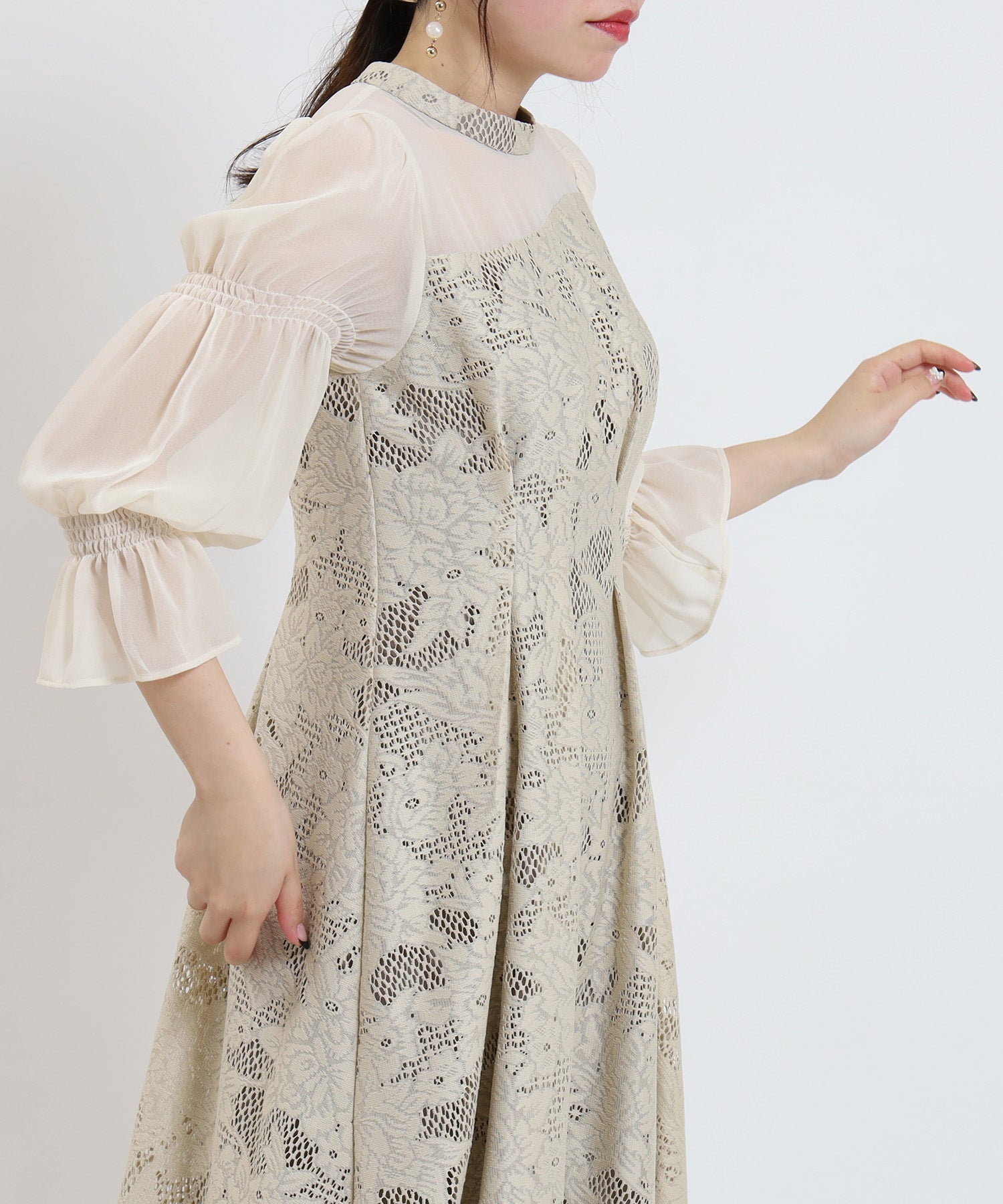 ベージュ model:156cm/骨格ストレート 着用サイズ:M
