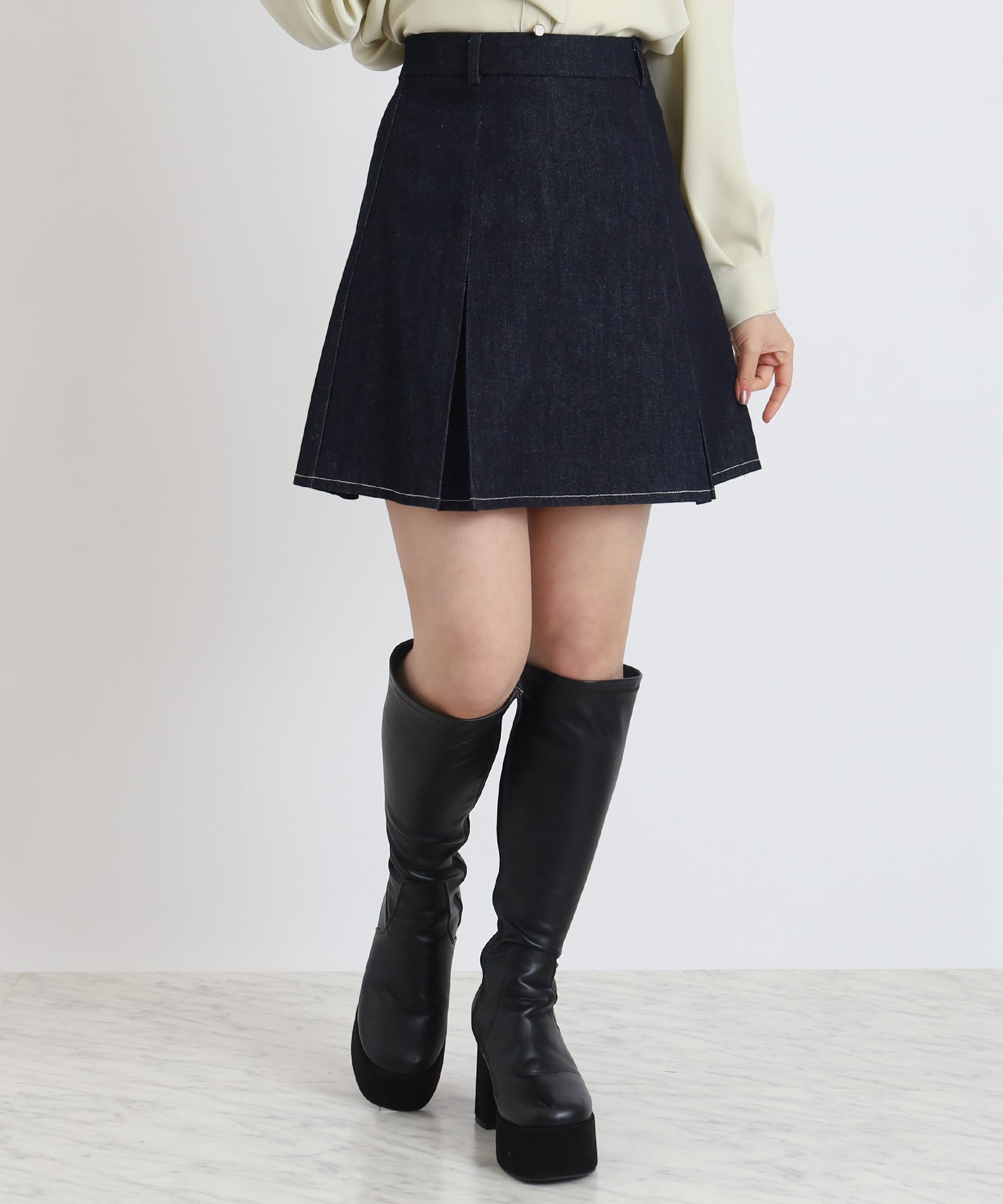 インディゴブルー