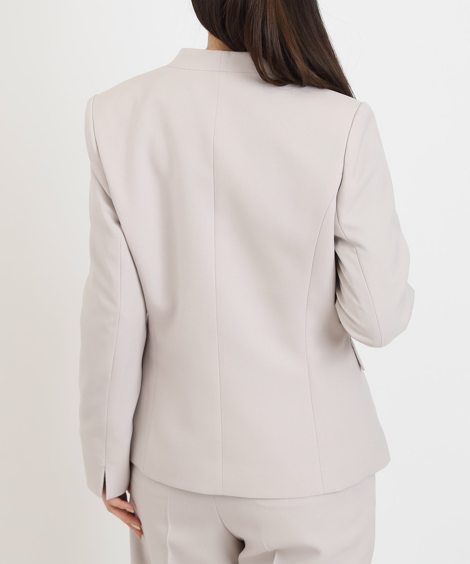 ベージュ model:160 着用サイズ:M