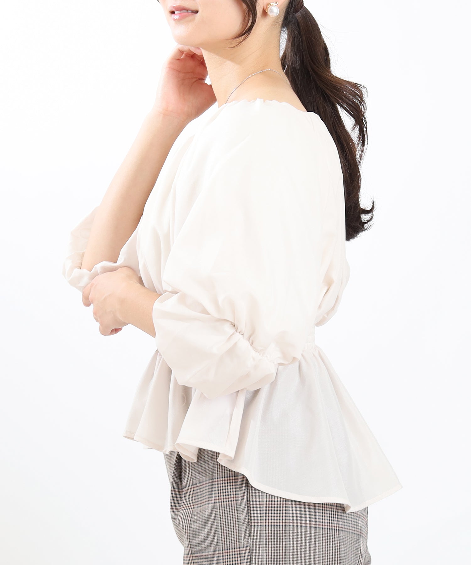 ベージュ model:160 着用サイズ:M