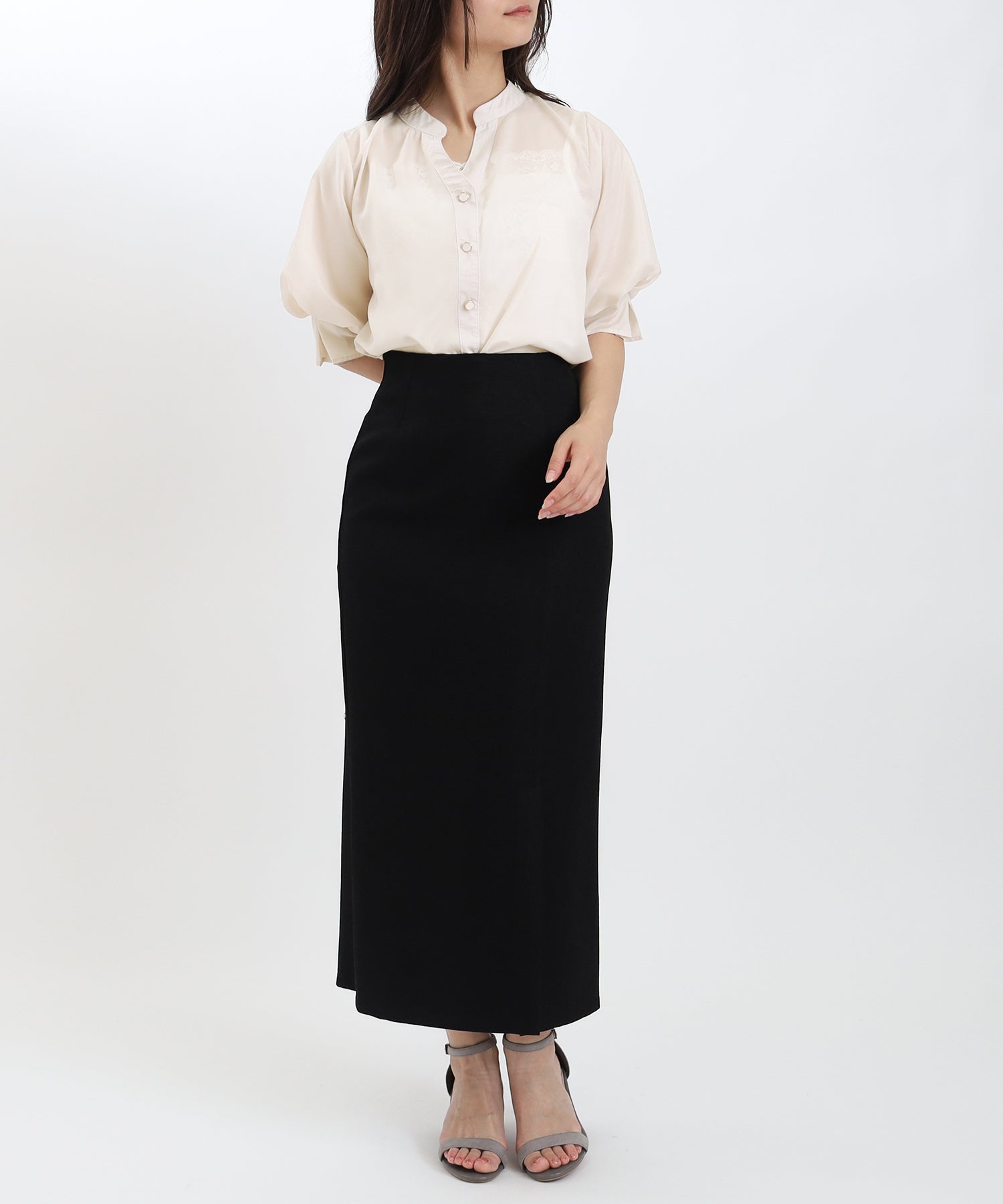 ベージュ model:160 着用サイズ:M