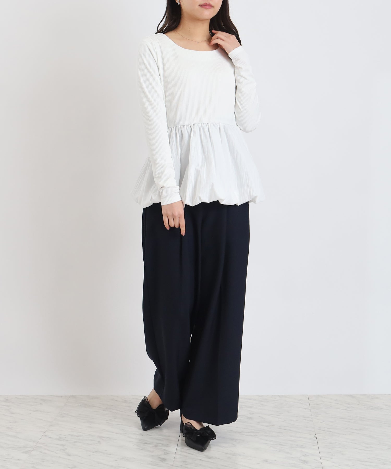 ホワイト MODEL:160 着用サイズ:M