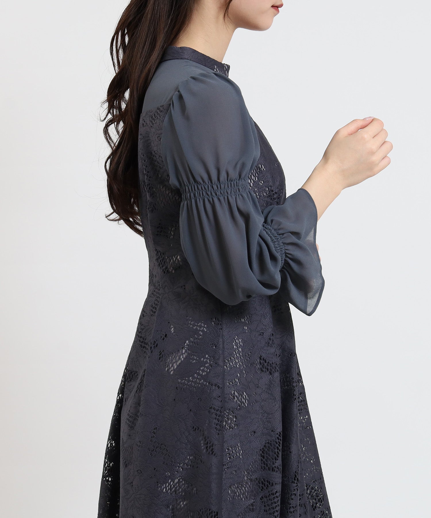 チャコール model:160cm/骨格ウェーブ 着用サイズ:M