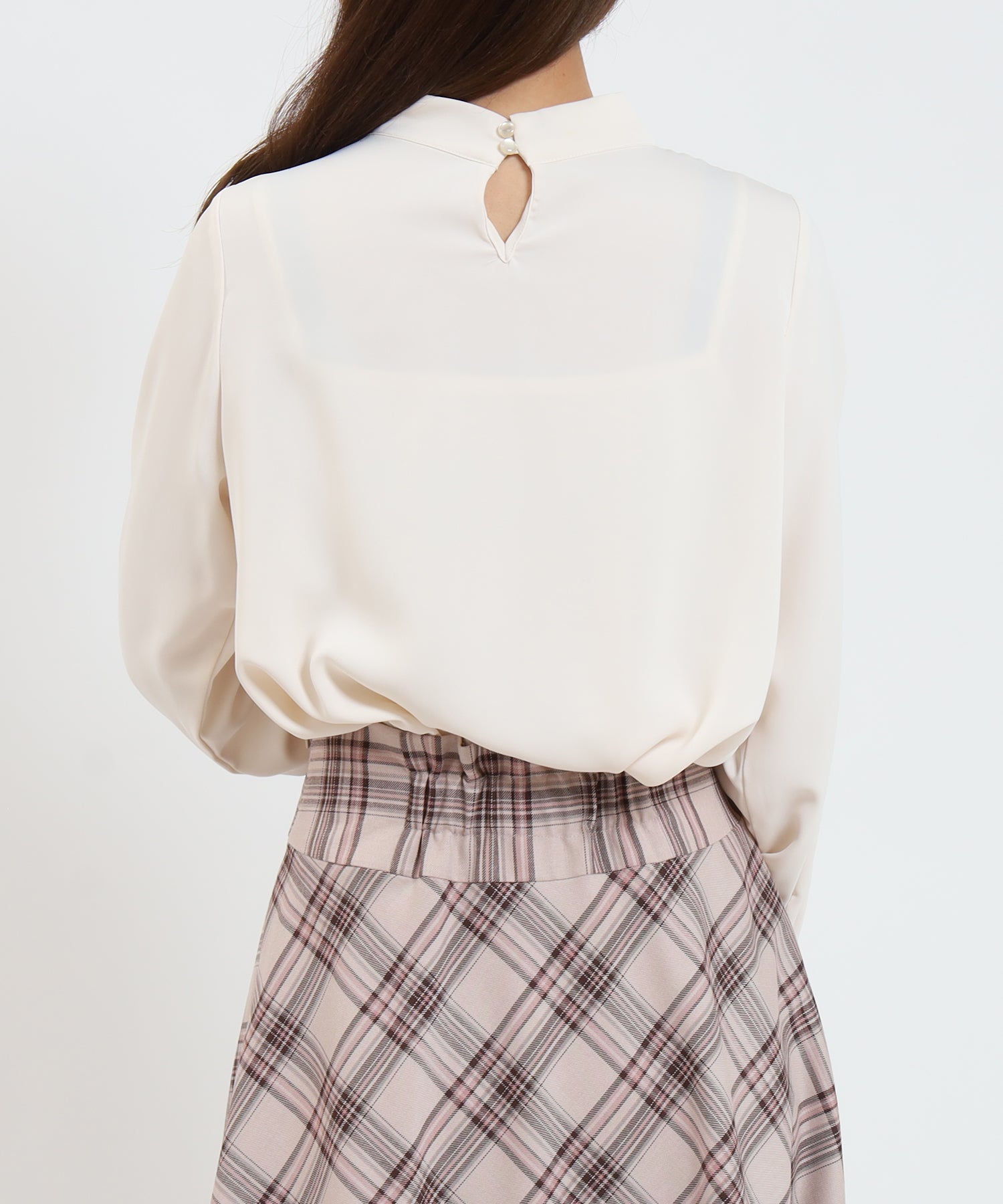 ベージュ model:155 着用サイズ:M